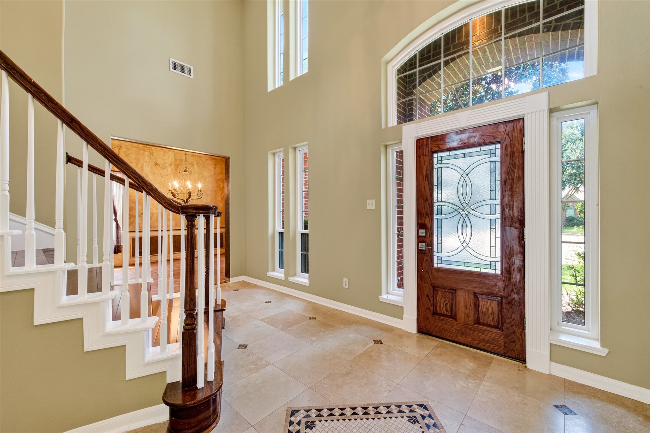 2706 Blue Wind Court Property Photo 4