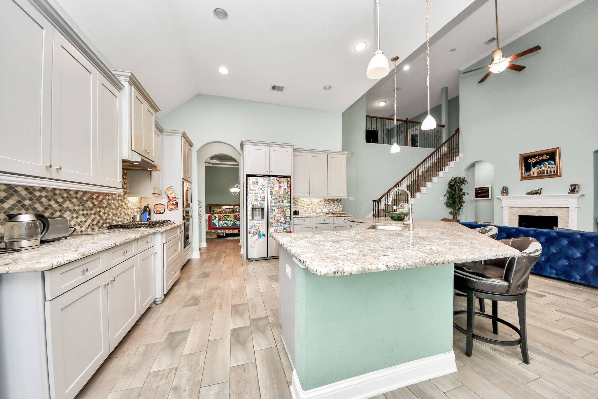 20211 Cascading Falls Boulevard Property Photo 7