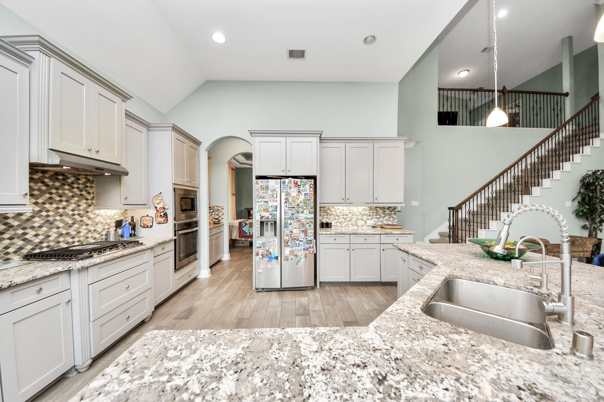 20211 Cascading Falls Boulevard Property Photo 8
