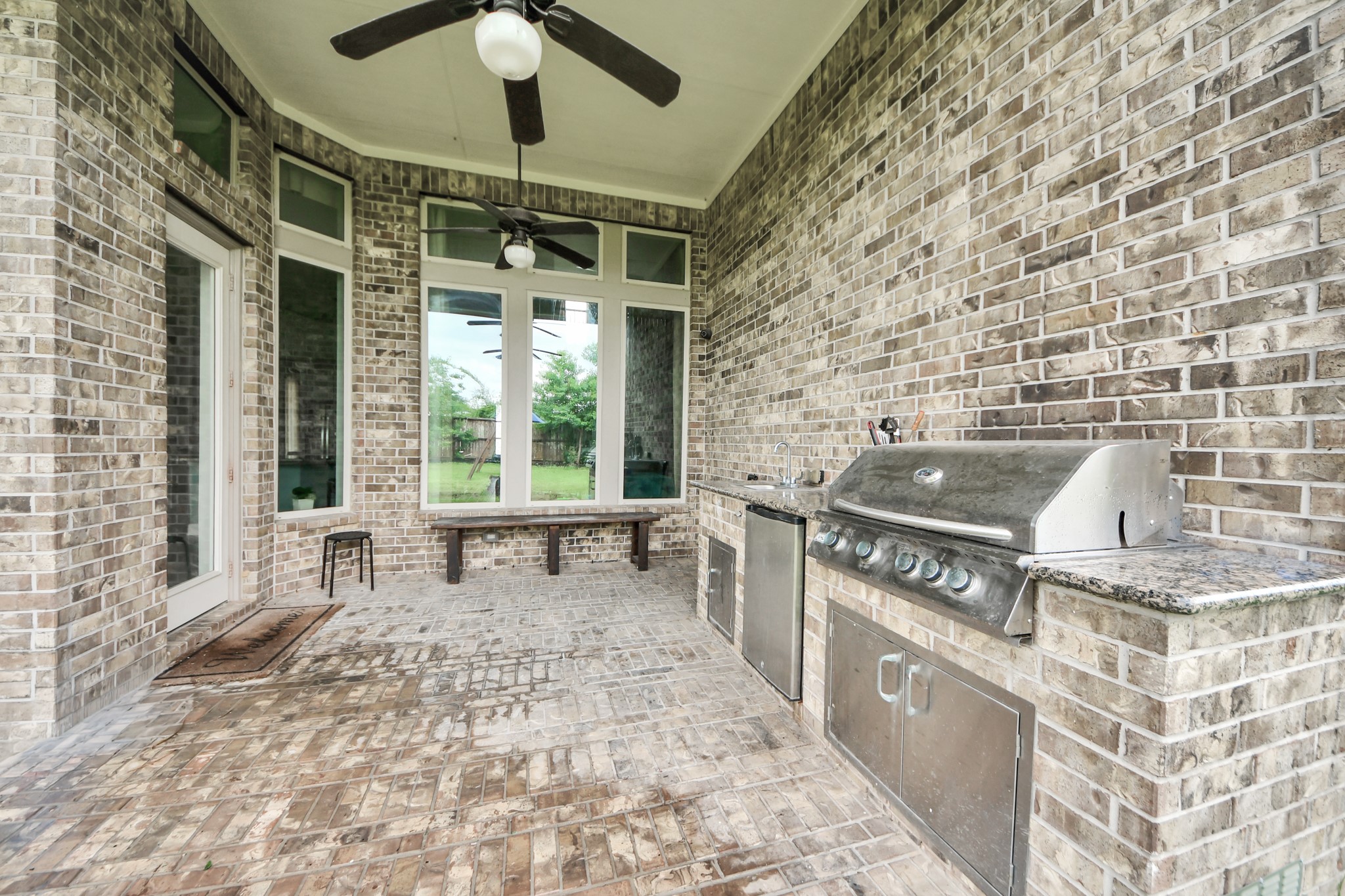 20211 Cascading Falls Boulevard Property Photo 29