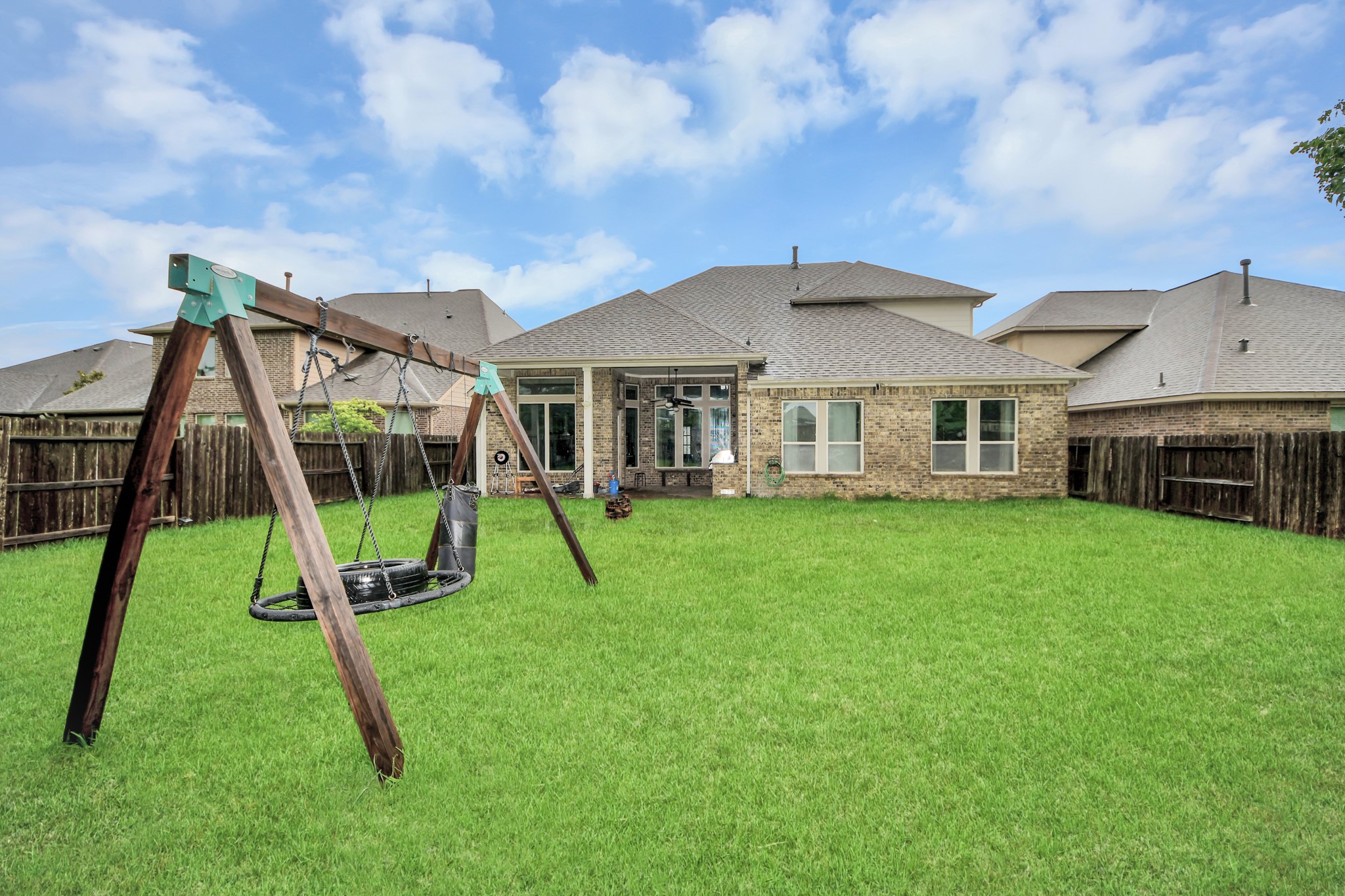 20211 Cascading Falls Boulevard Property Photo 30