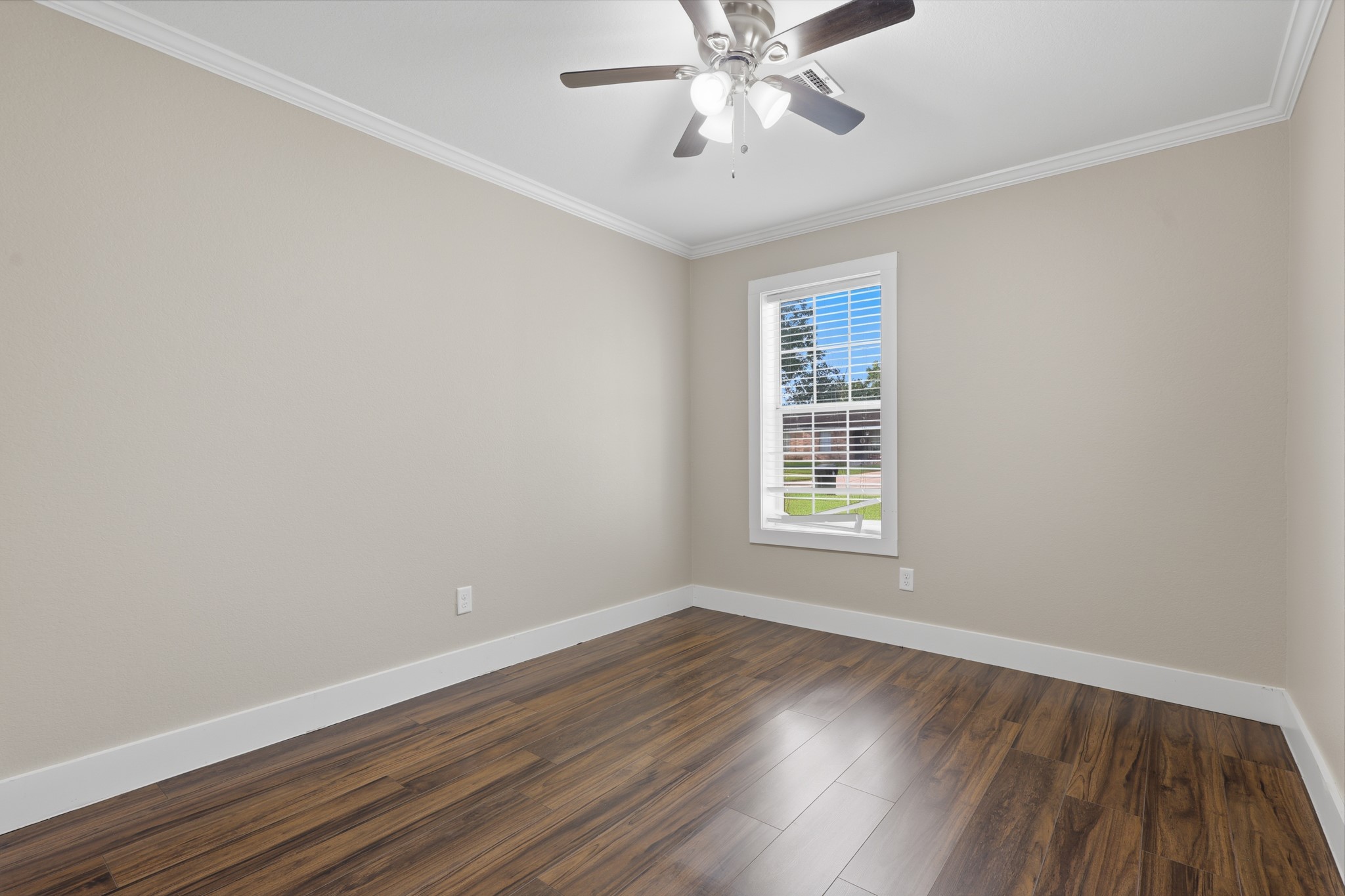 1419 Roper Street Property Photo 8