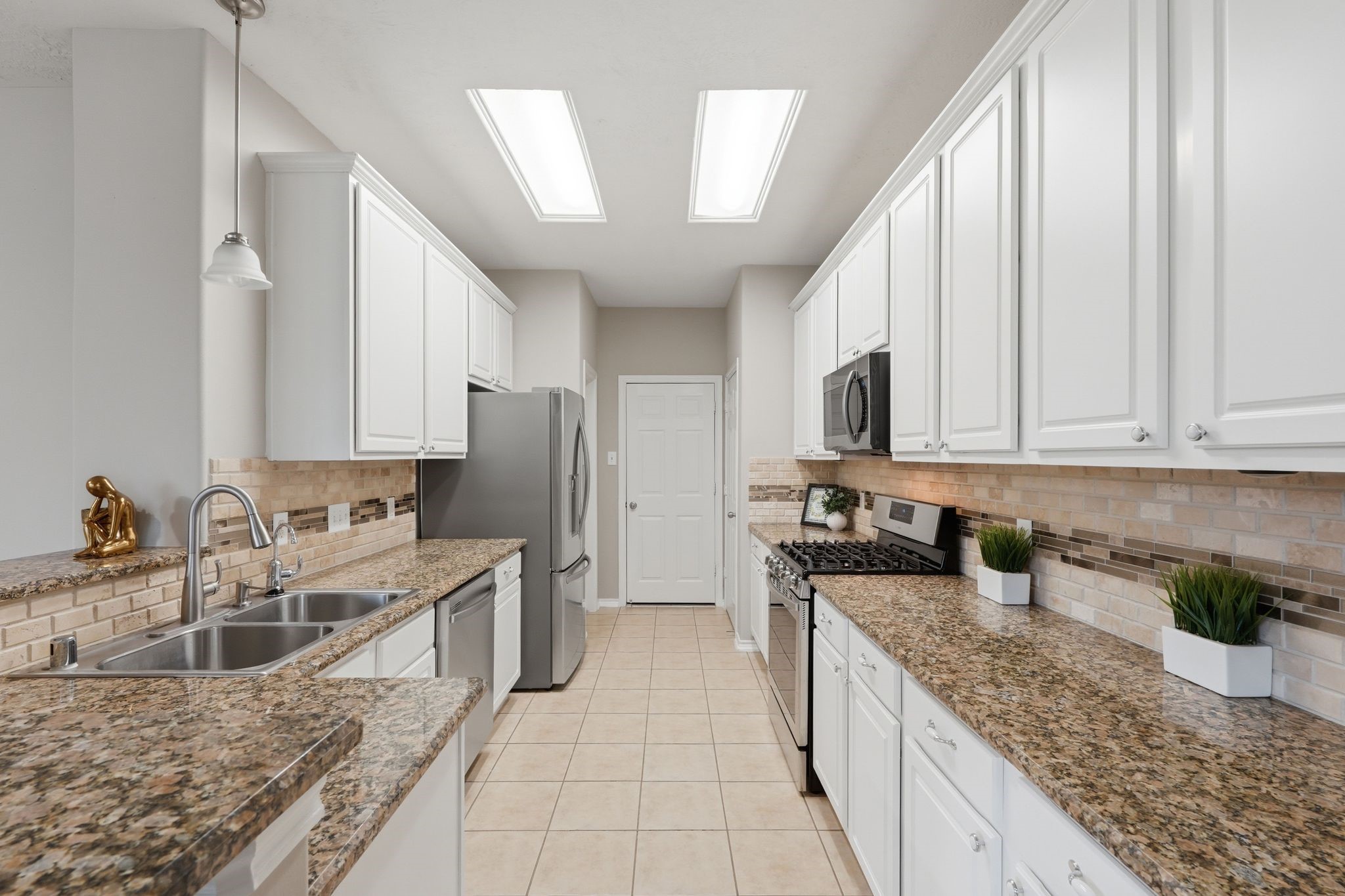 71 S Burberry Park Circle Property Photo 12