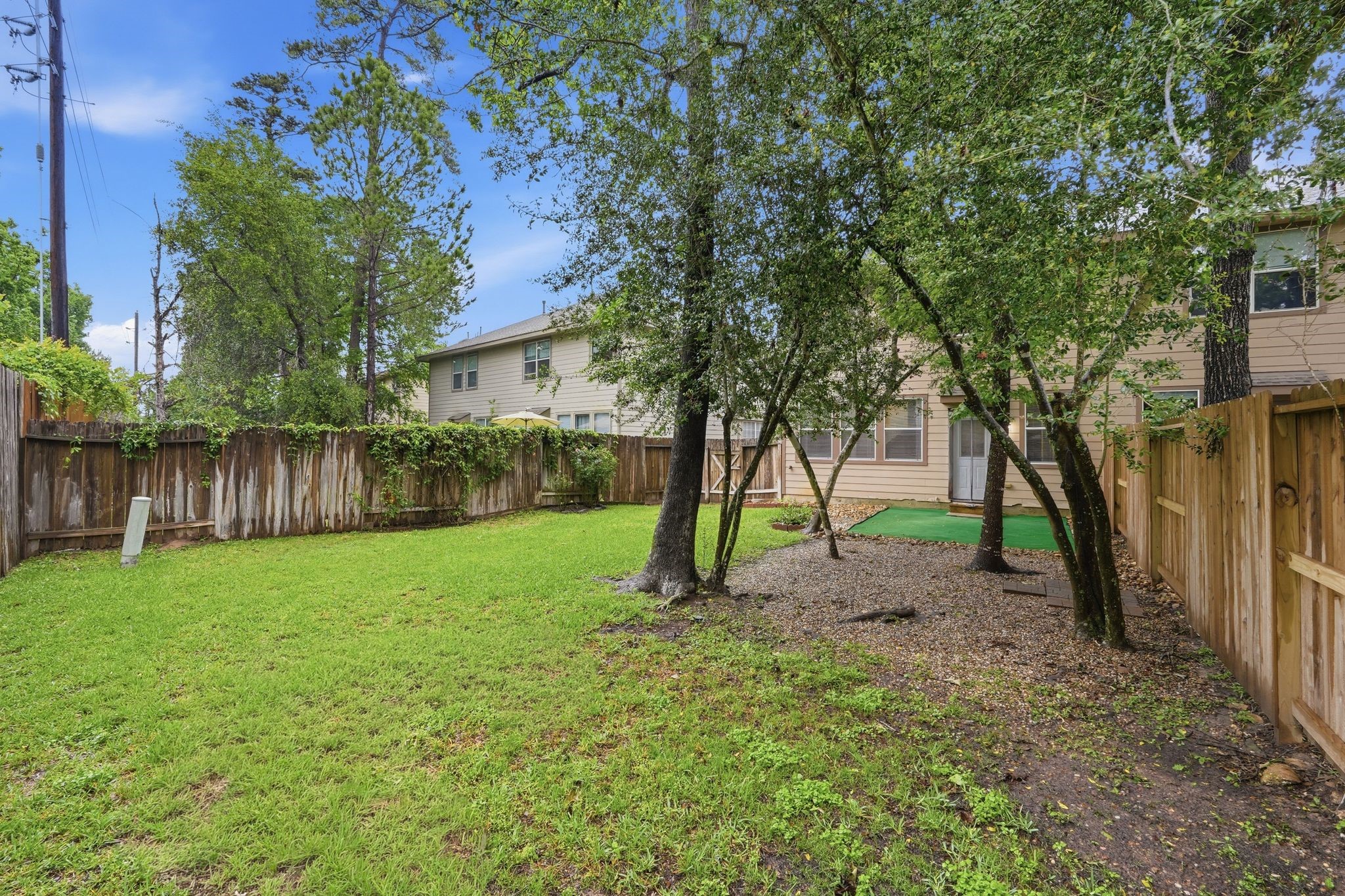 71 S Burberry Park Circle Property Photo 29