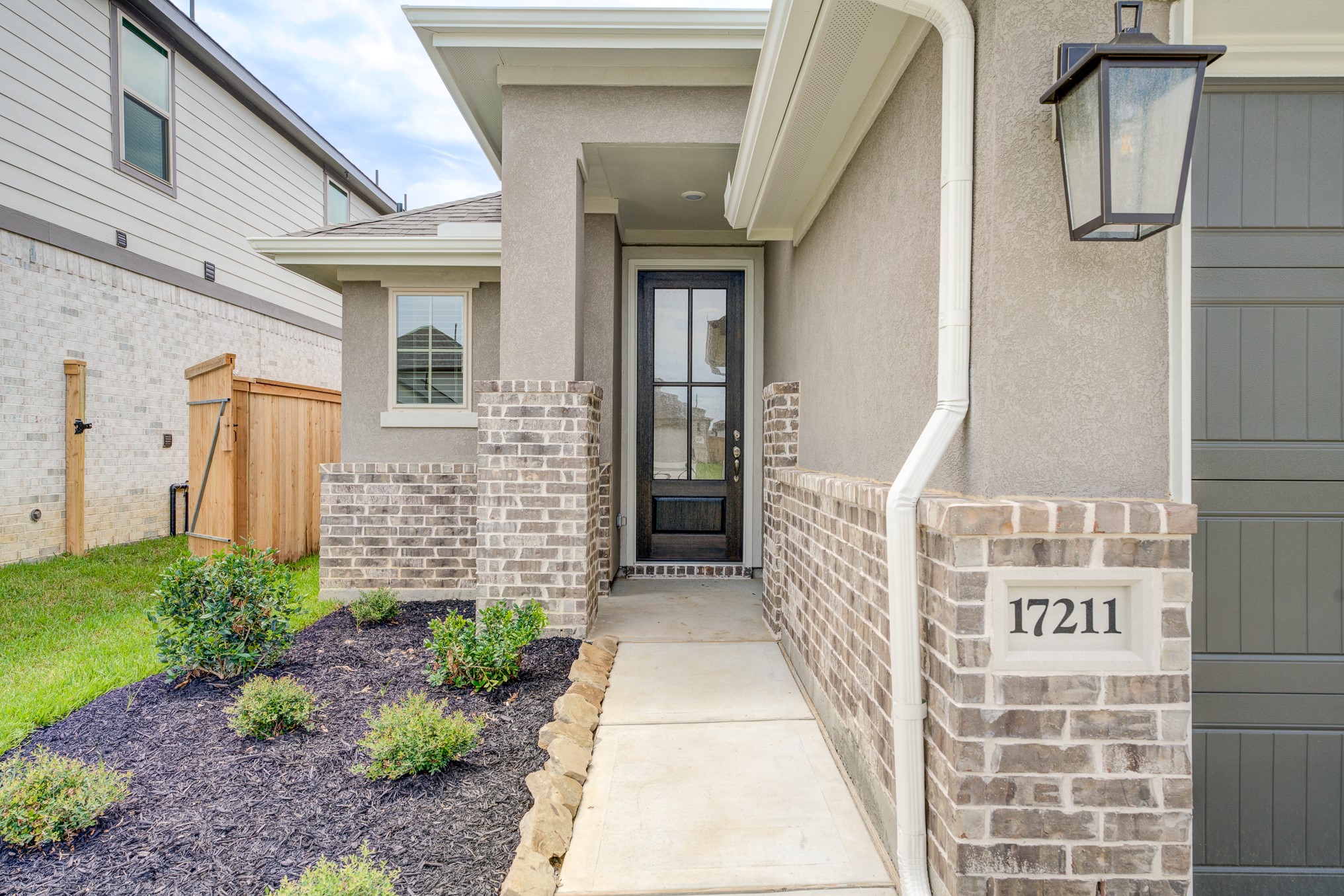 312 Gambels Quail Road Property Photo 6