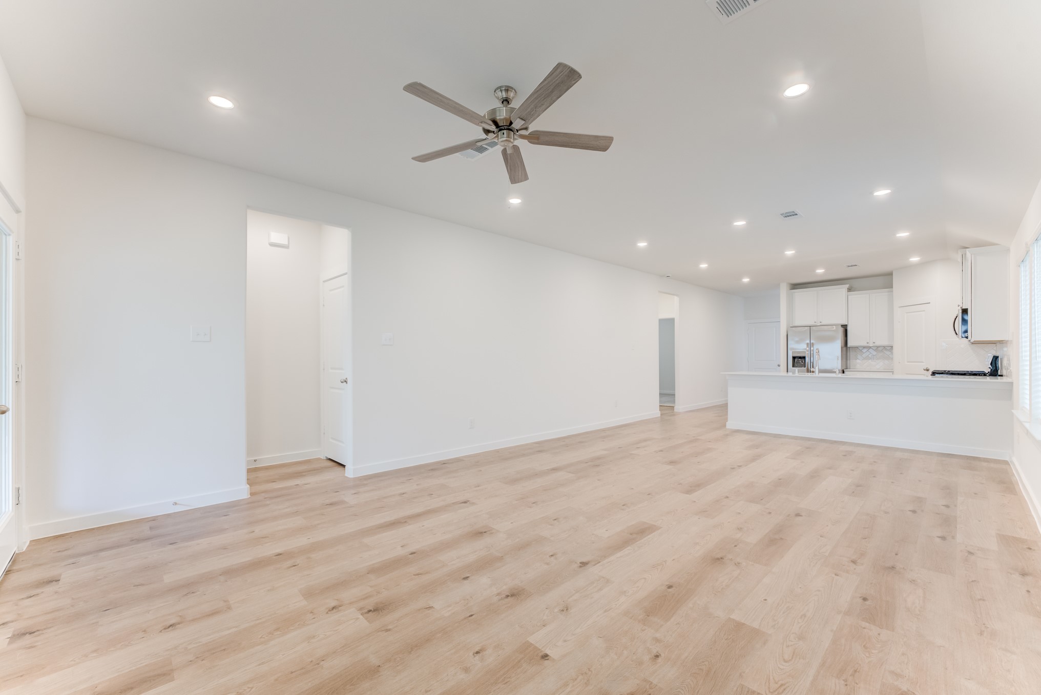 312 Gambels Quail Road Property Photo 10