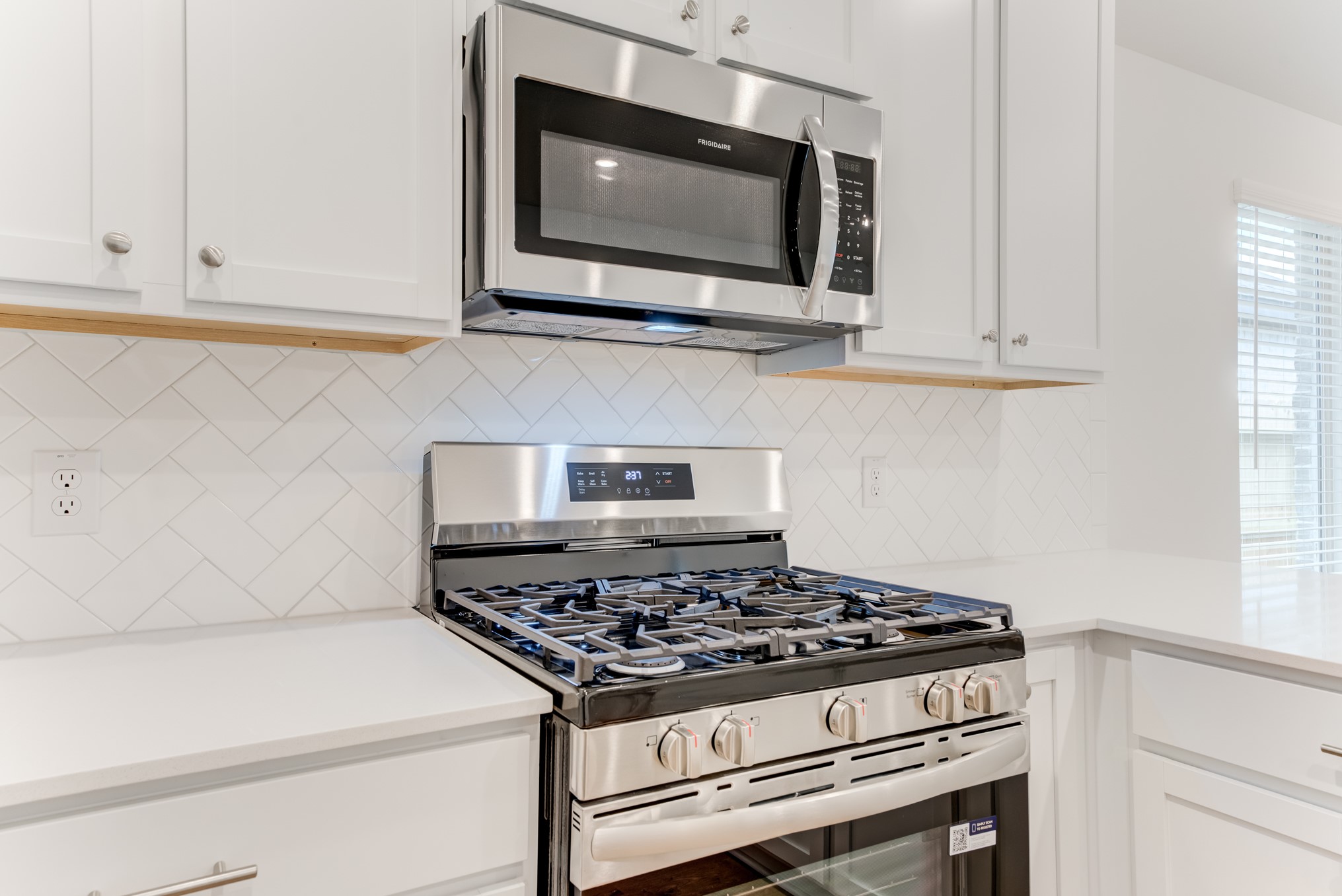 312 Gambels Quail Road Property Photo 18