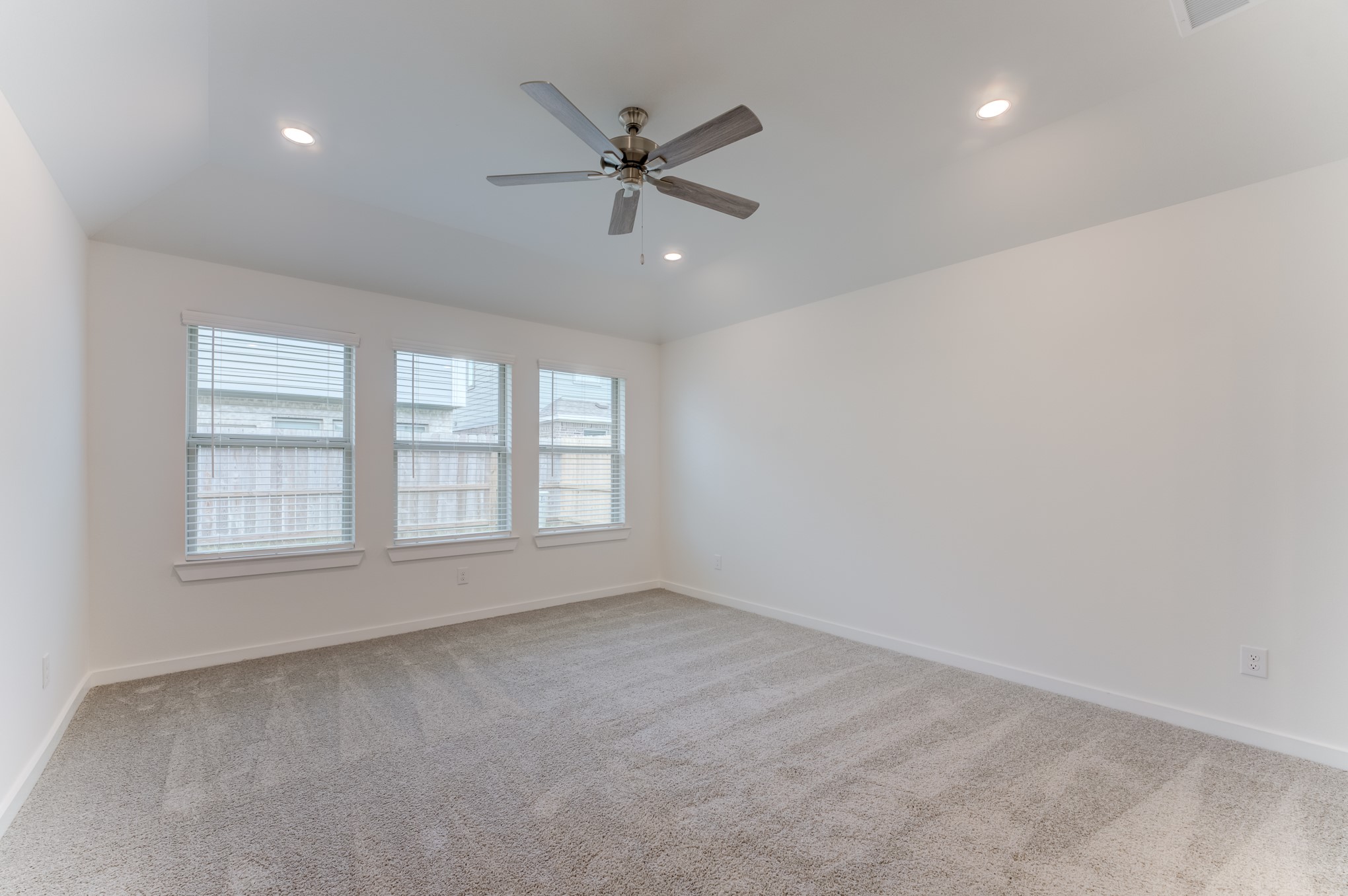 312 Gambels Quail Road Property Photo 21