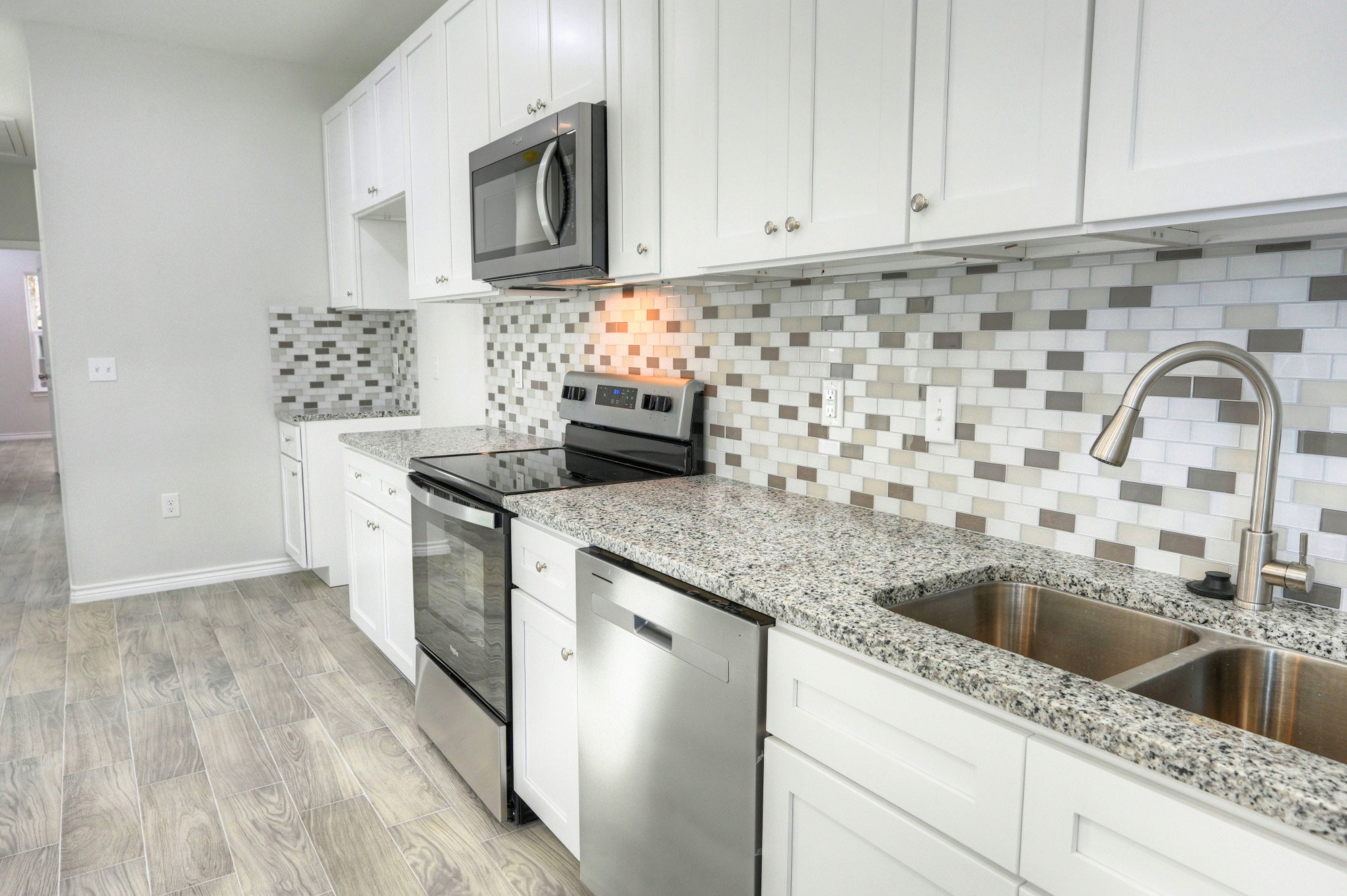 10085 Calendar Street Property Photo 10