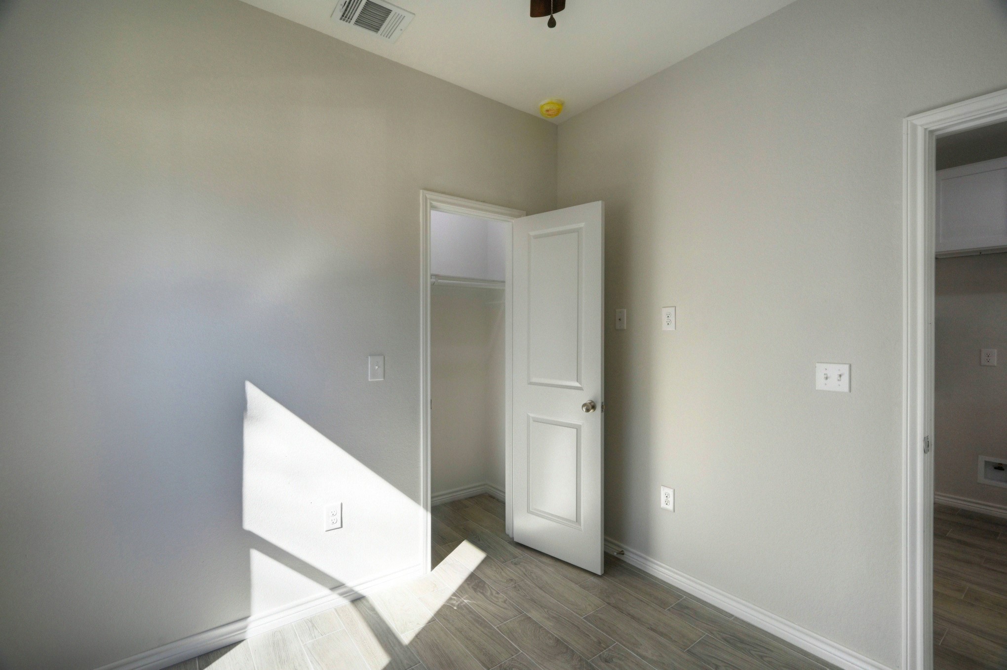 10085 Calendar Street Property Photo 14
