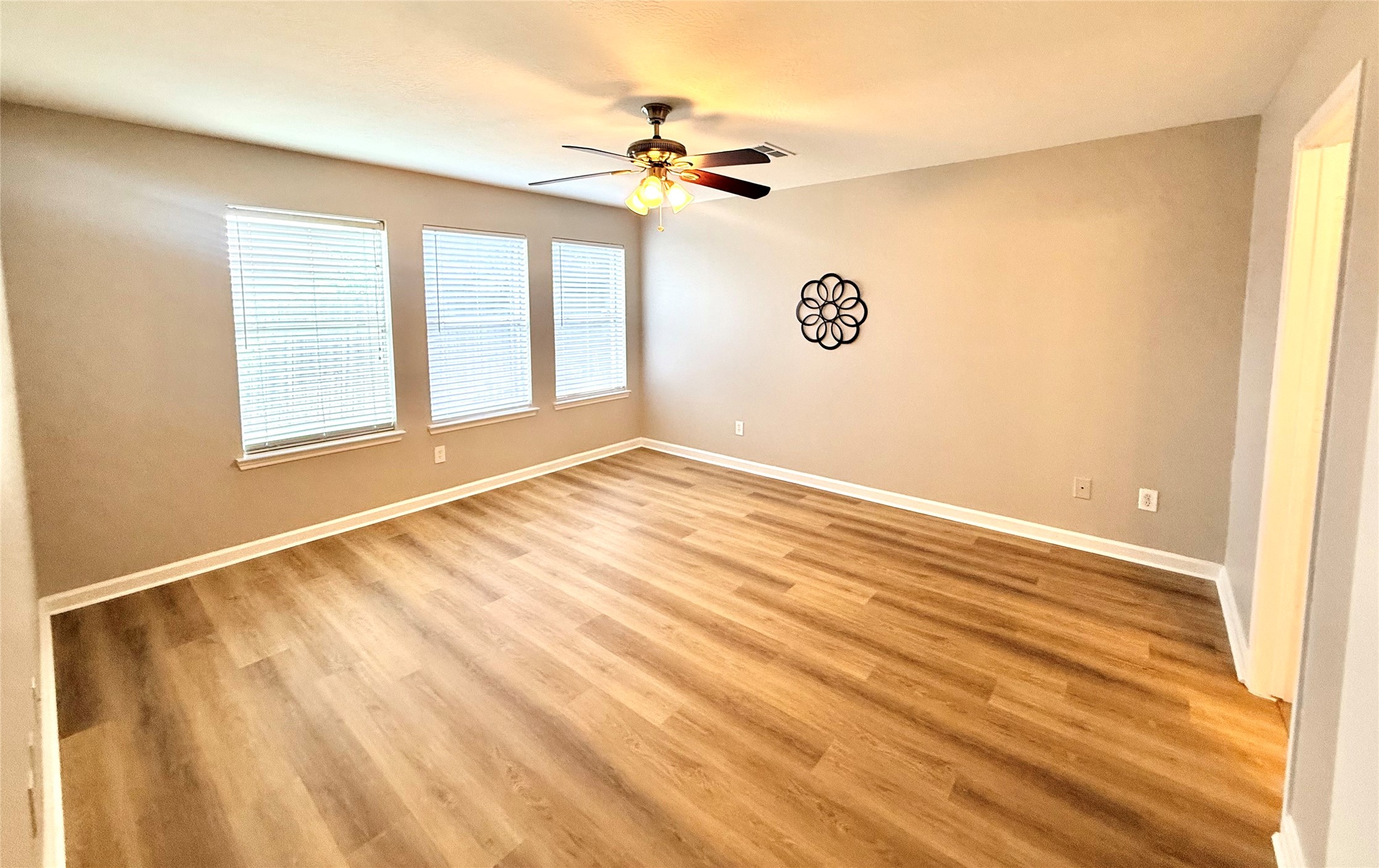 1307 E April Rain Court Property Photo 13