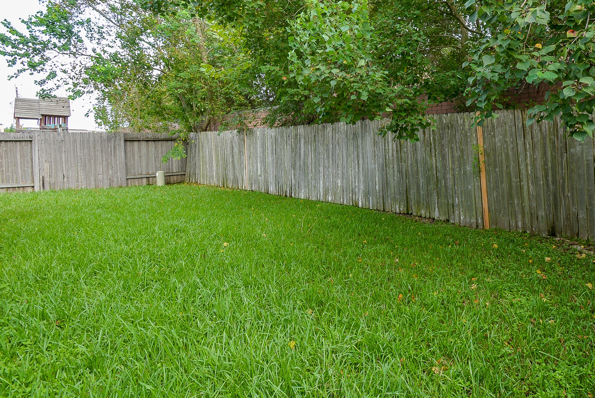 1307 E April Rain Court Property Photo 26
