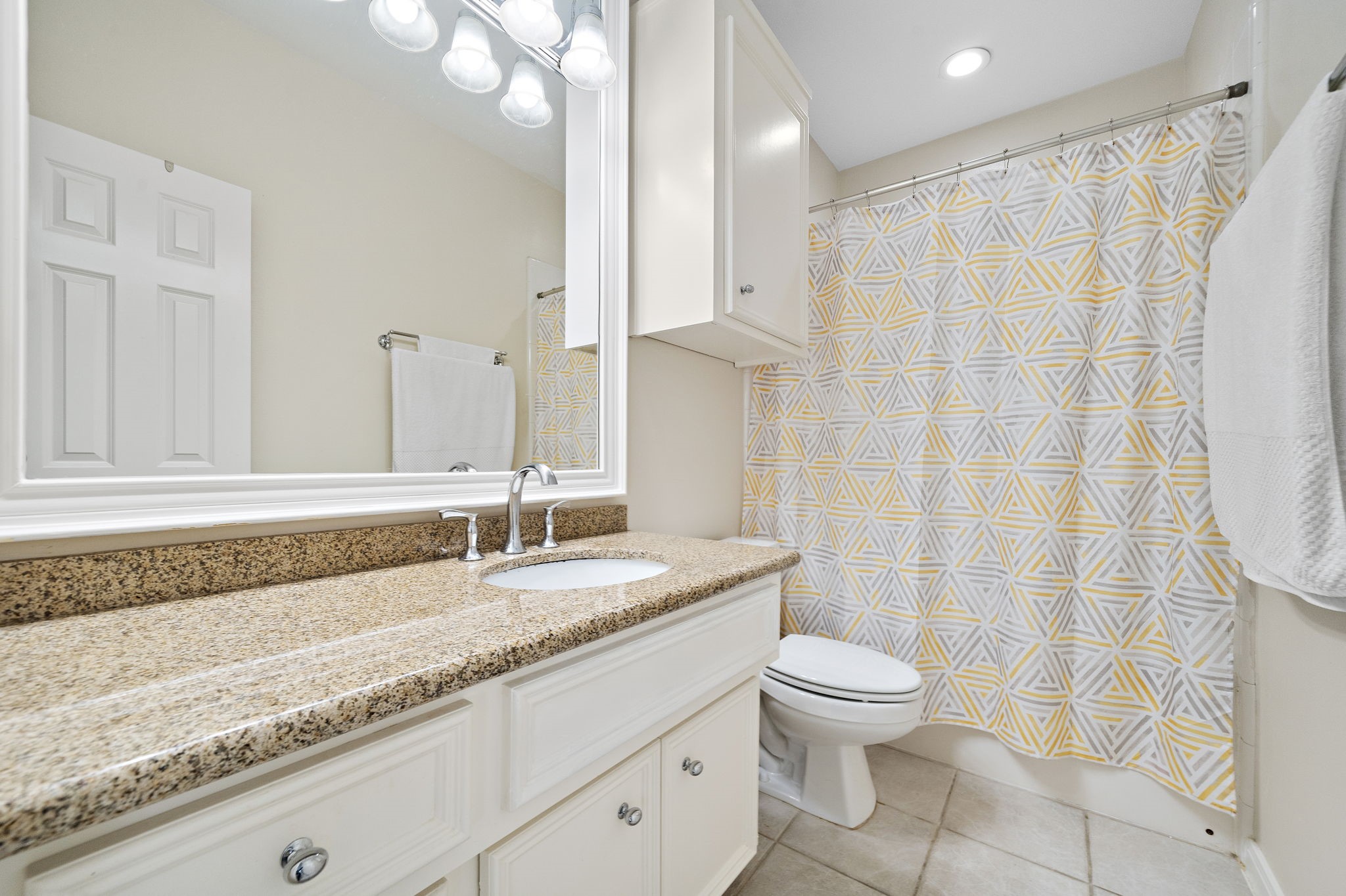 90 Mcgowen St Property Photo 19
