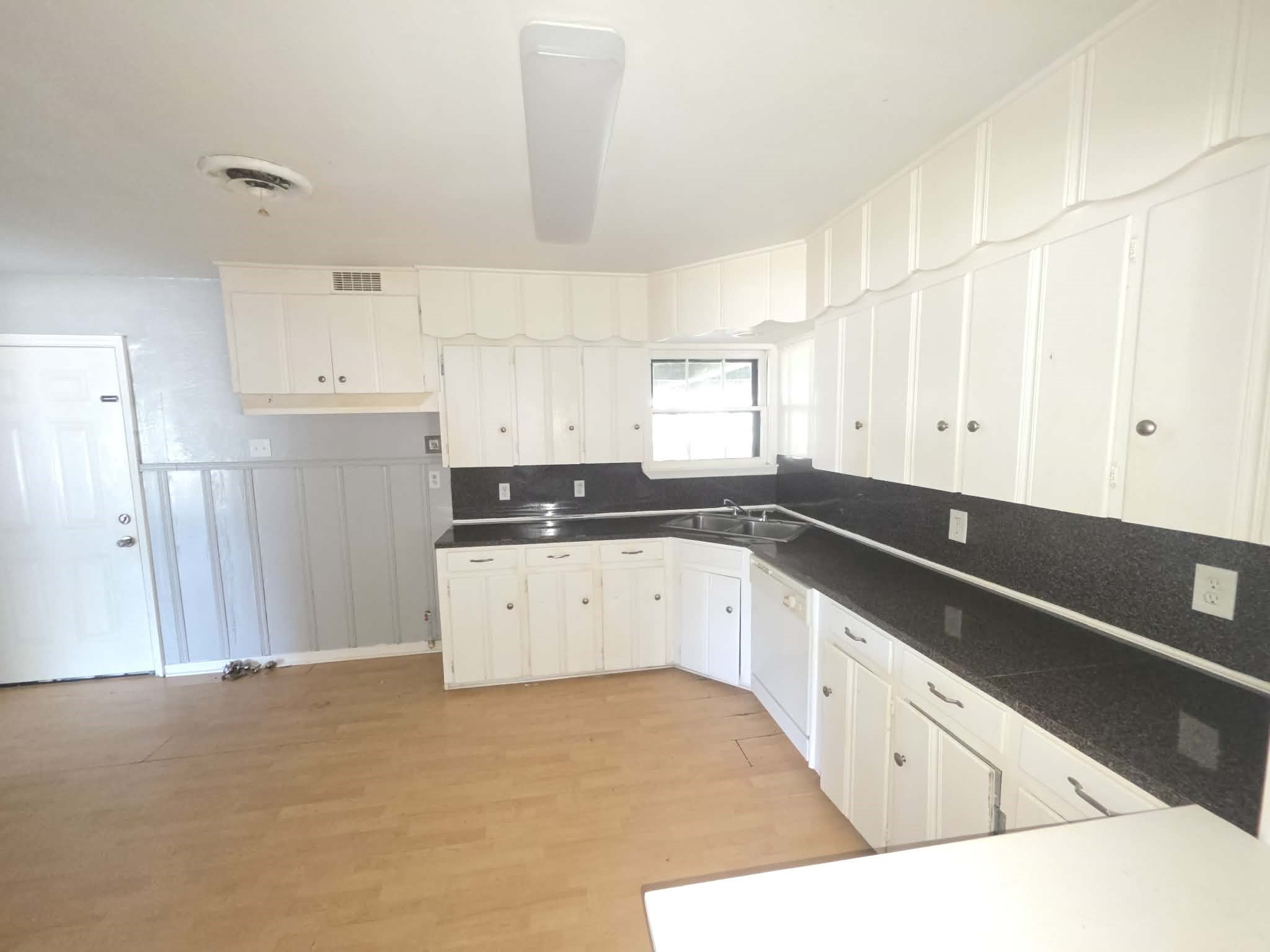 3112 15th Street Property Photo 2