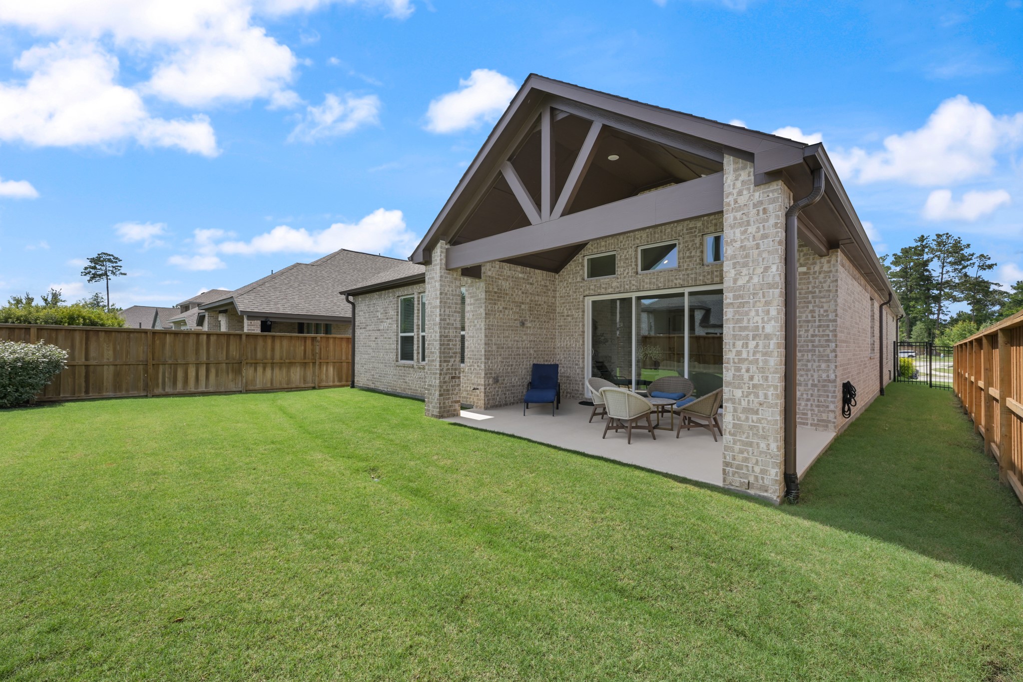7361 Grandview Meadow Drive Property Photo 5