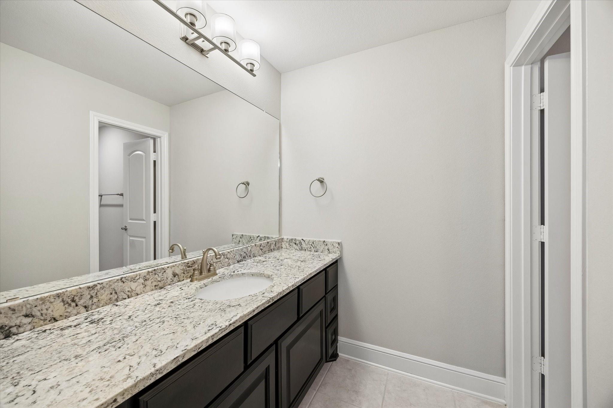 12810 Shire Mills Court, Cypress Tx 77429 Property Photo 24