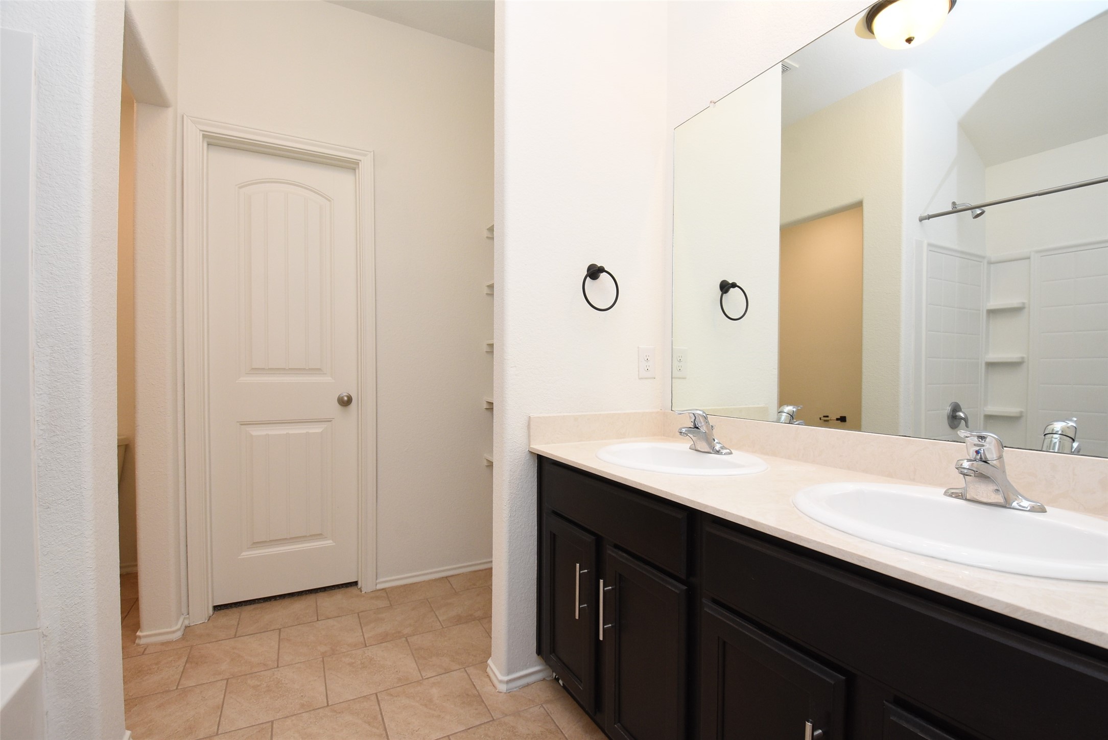 23010 Ari Creek Way Property Photo 5