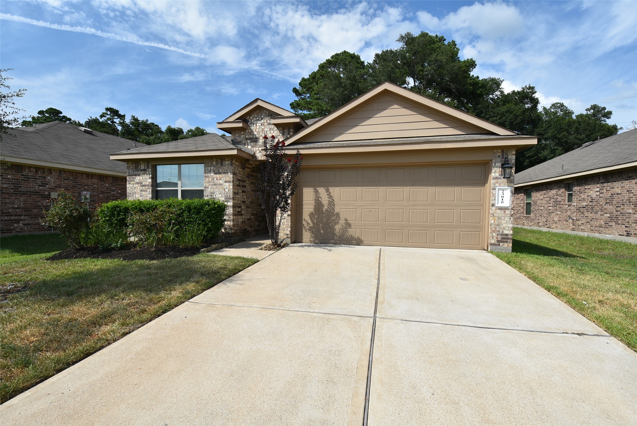 23010 Ari Creek Way Property Photo 8