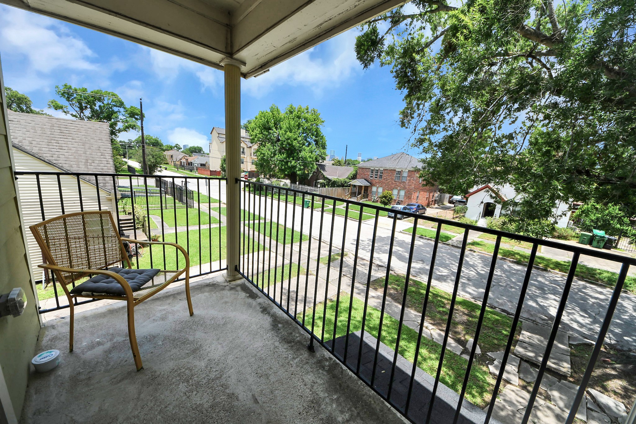 3012 Isabella Street B Property Photo 4