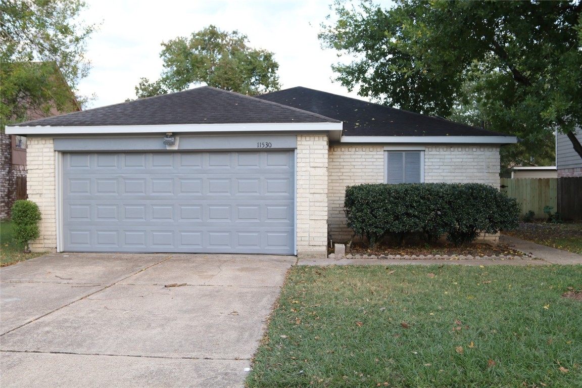 11530 Ridge Run Drive Property Photo 2