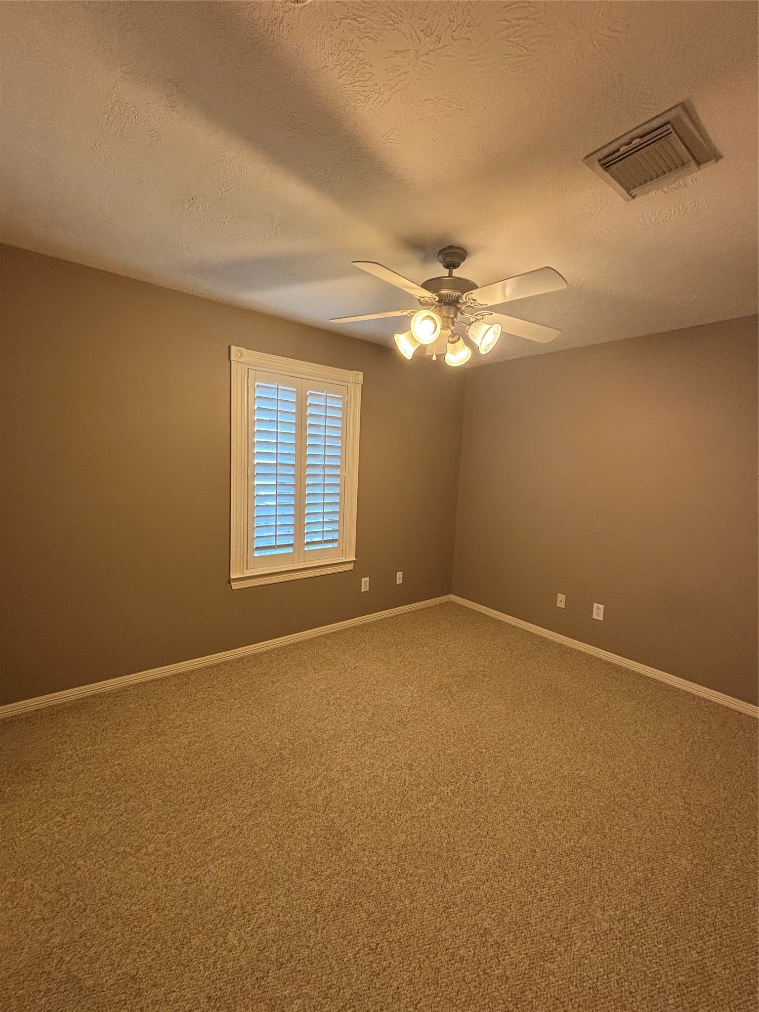 951 Lamonte Lane Property Photo 20