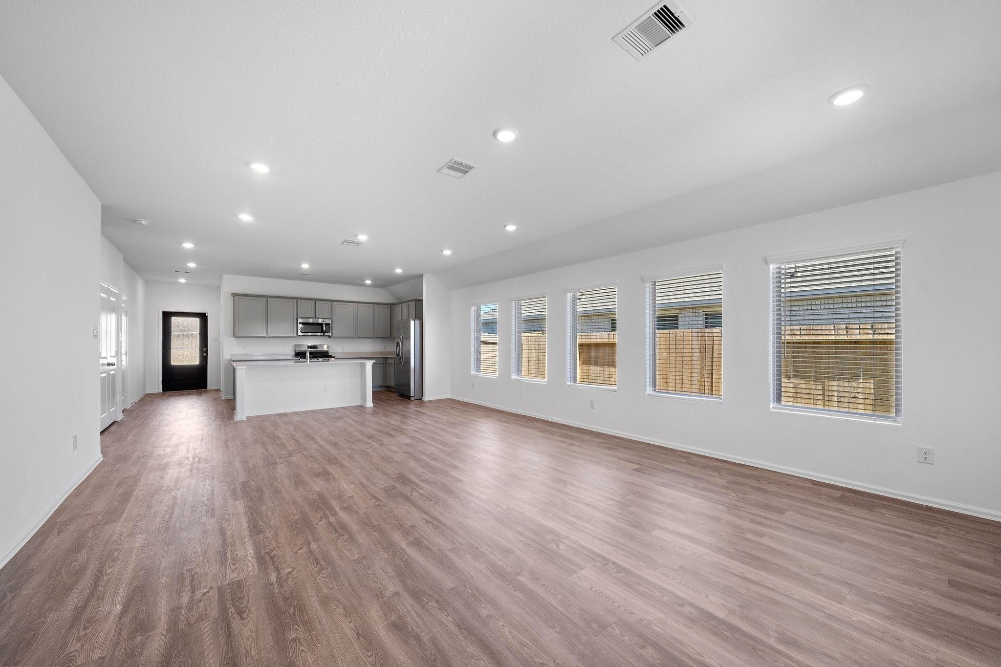 5010 Lavaridge Drive Property Photo 11