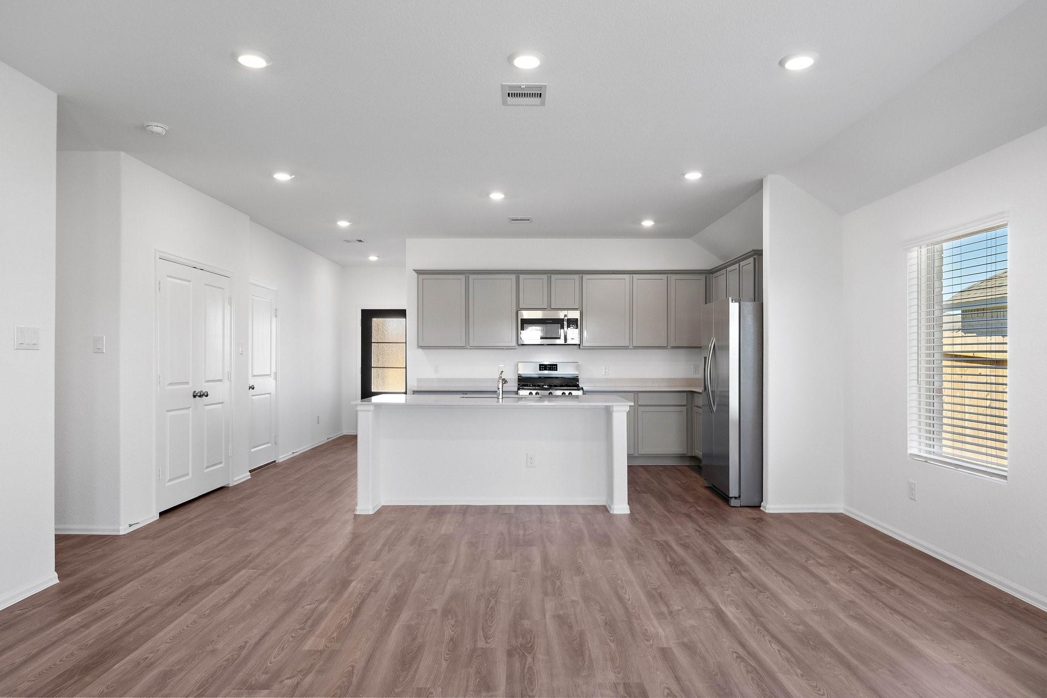 5010 Lavaridge Drive Property Photo 12