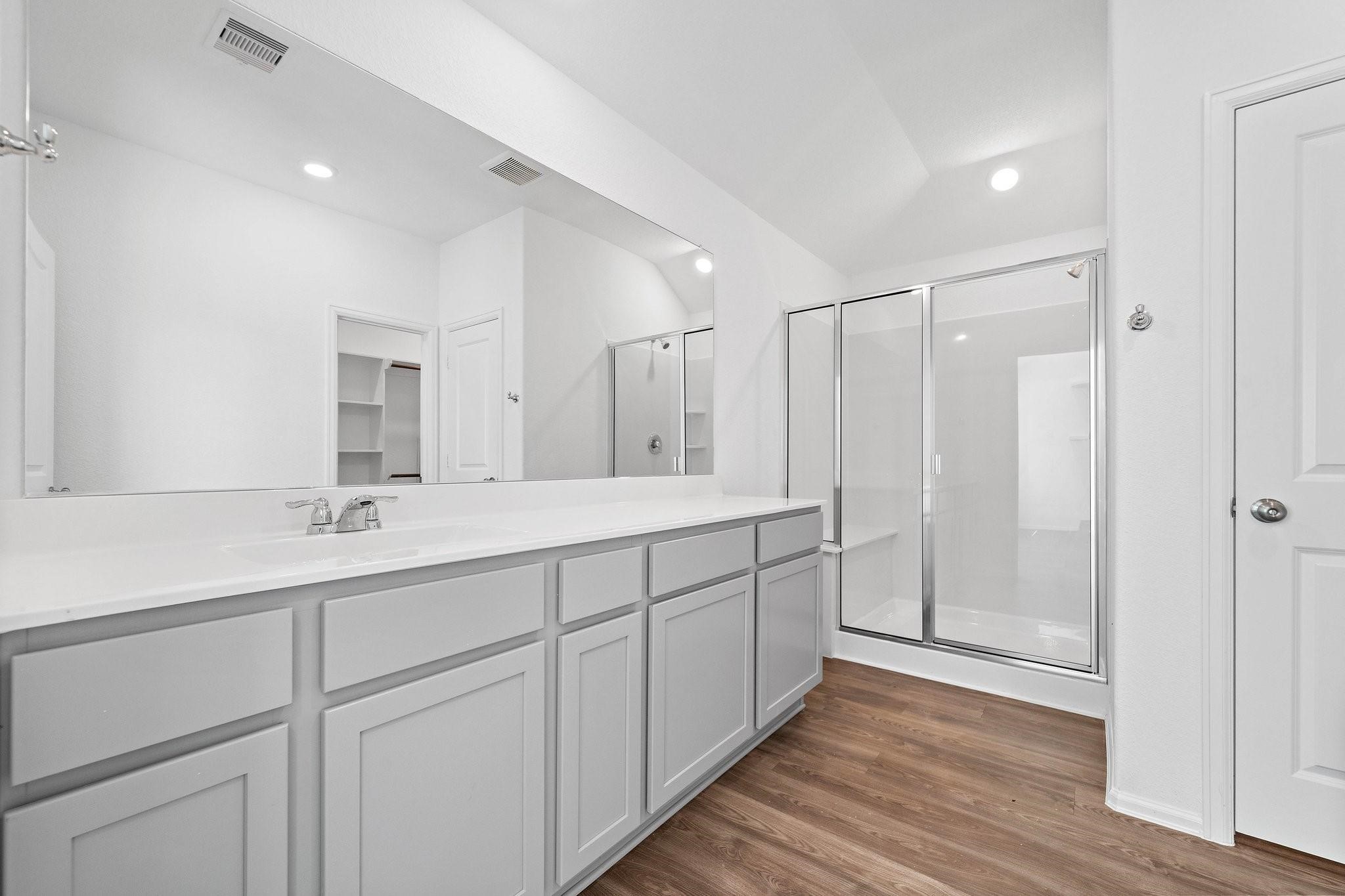 5010 Lavaridge Drive Property Photo 19