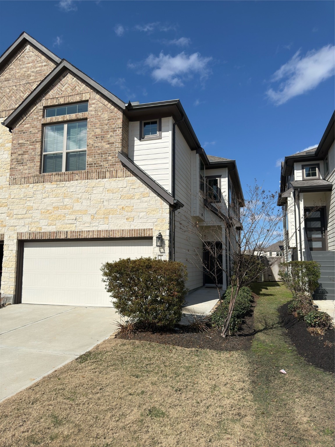 1555 Rustling Creek Drive Property Photo 1
