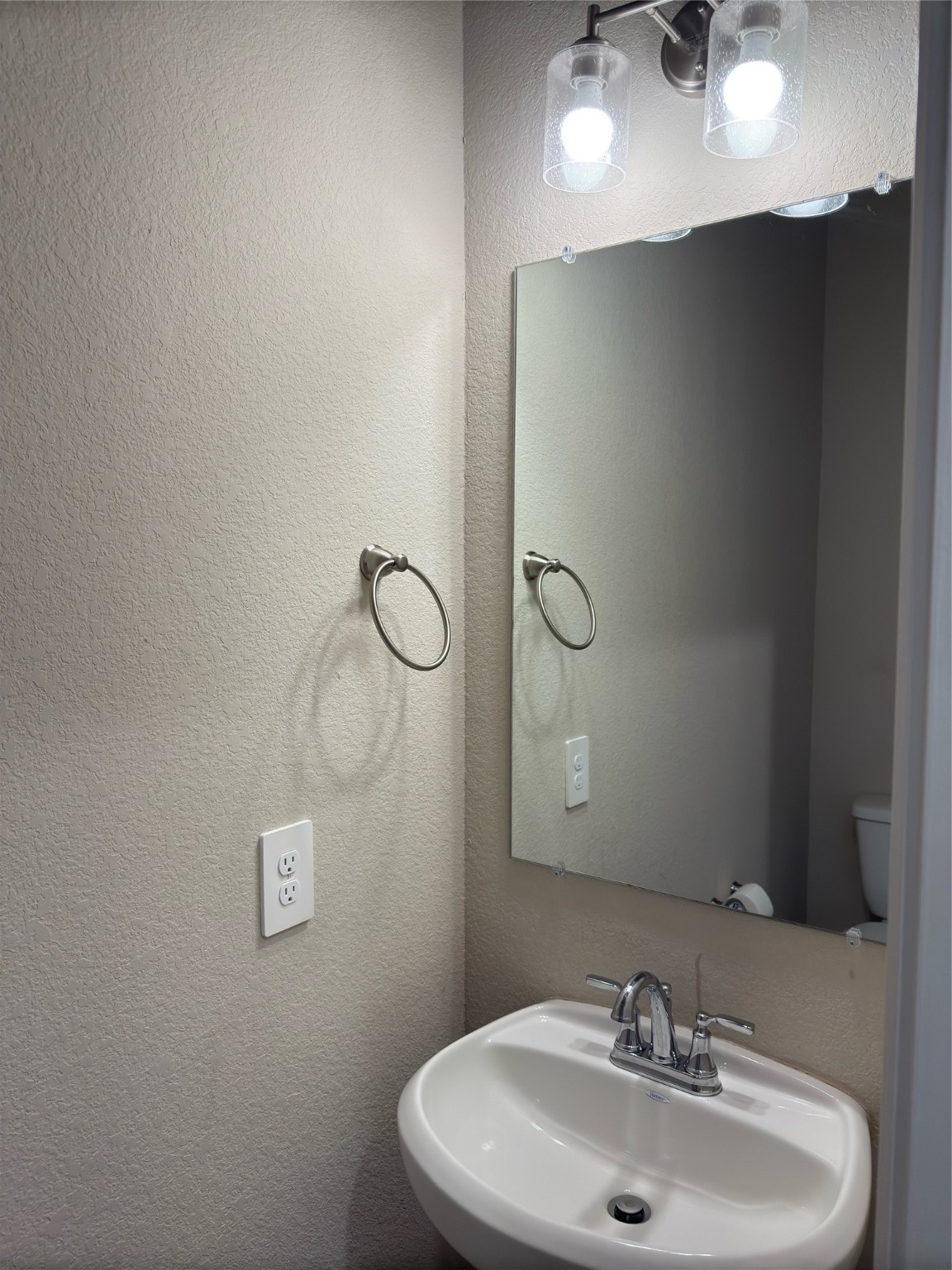 1555 Rustling Creek Drive Property Photo 11