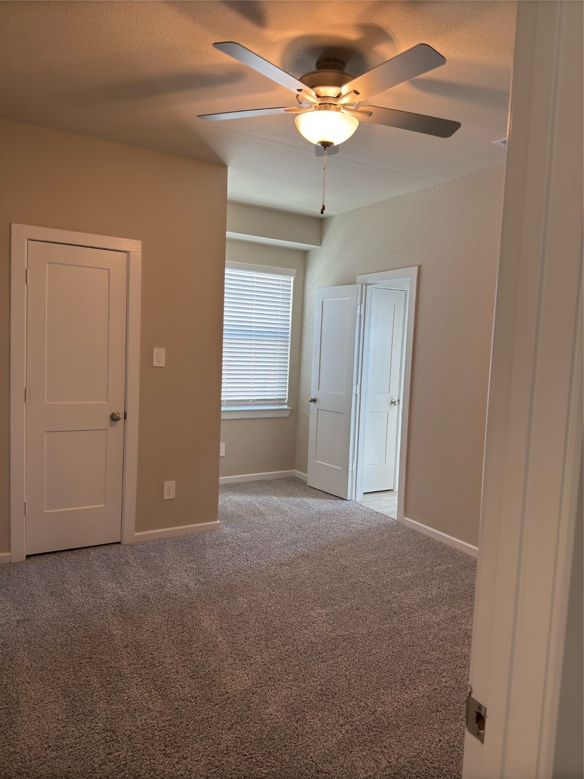 1555 Rustling Creek Drive Property Photo 23