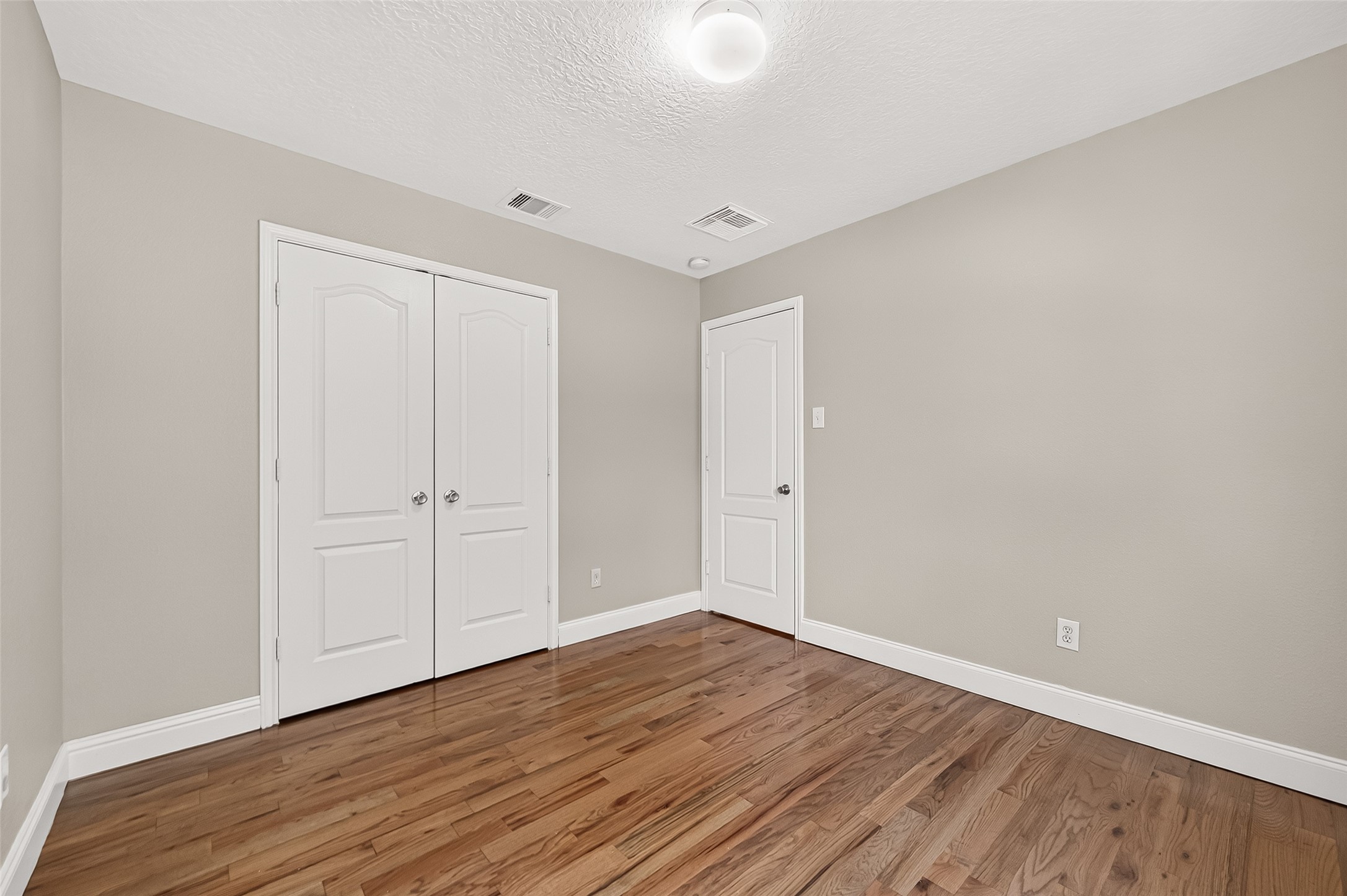 3519 Fuller Bluff Drive Property Photo 17