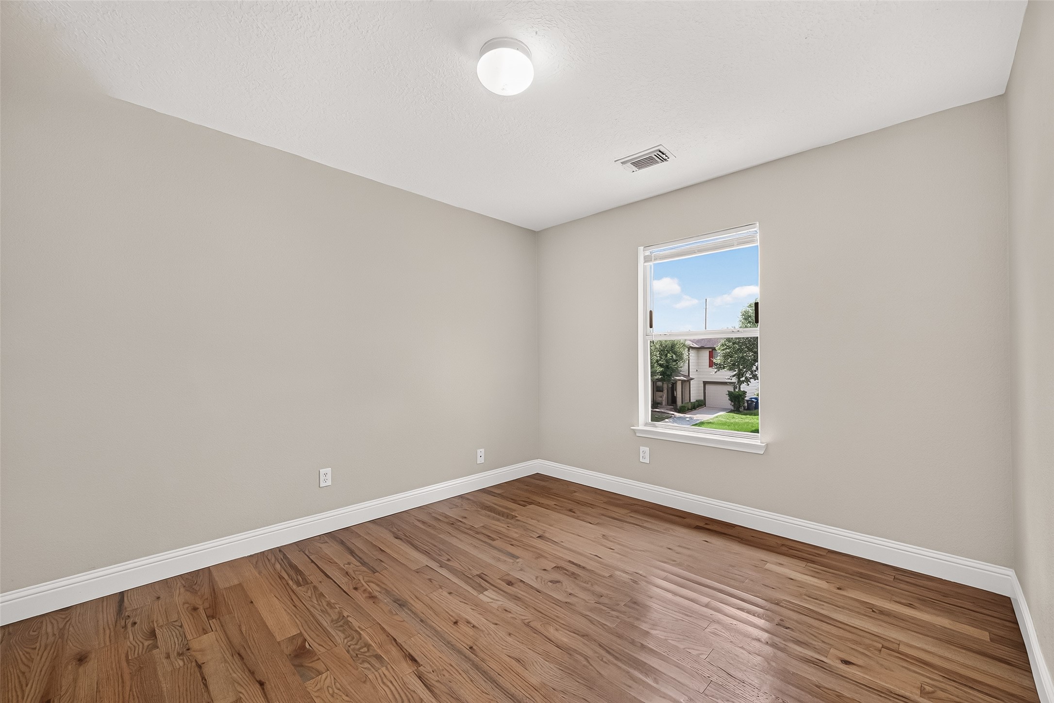 3519 Fuller Bluff Drive Property Photo 21