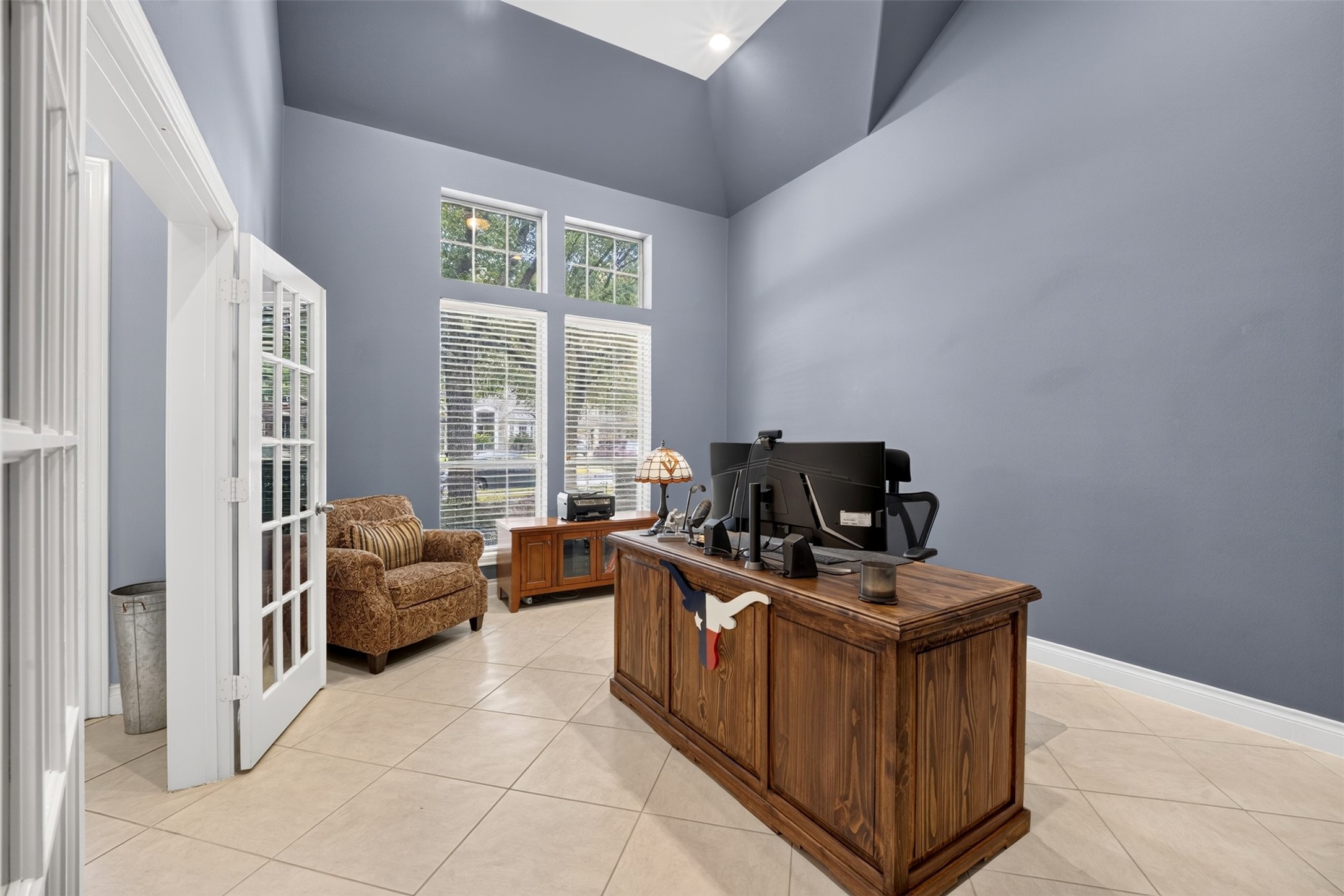 2318 Spring Lake Park Lane Property Photo 11