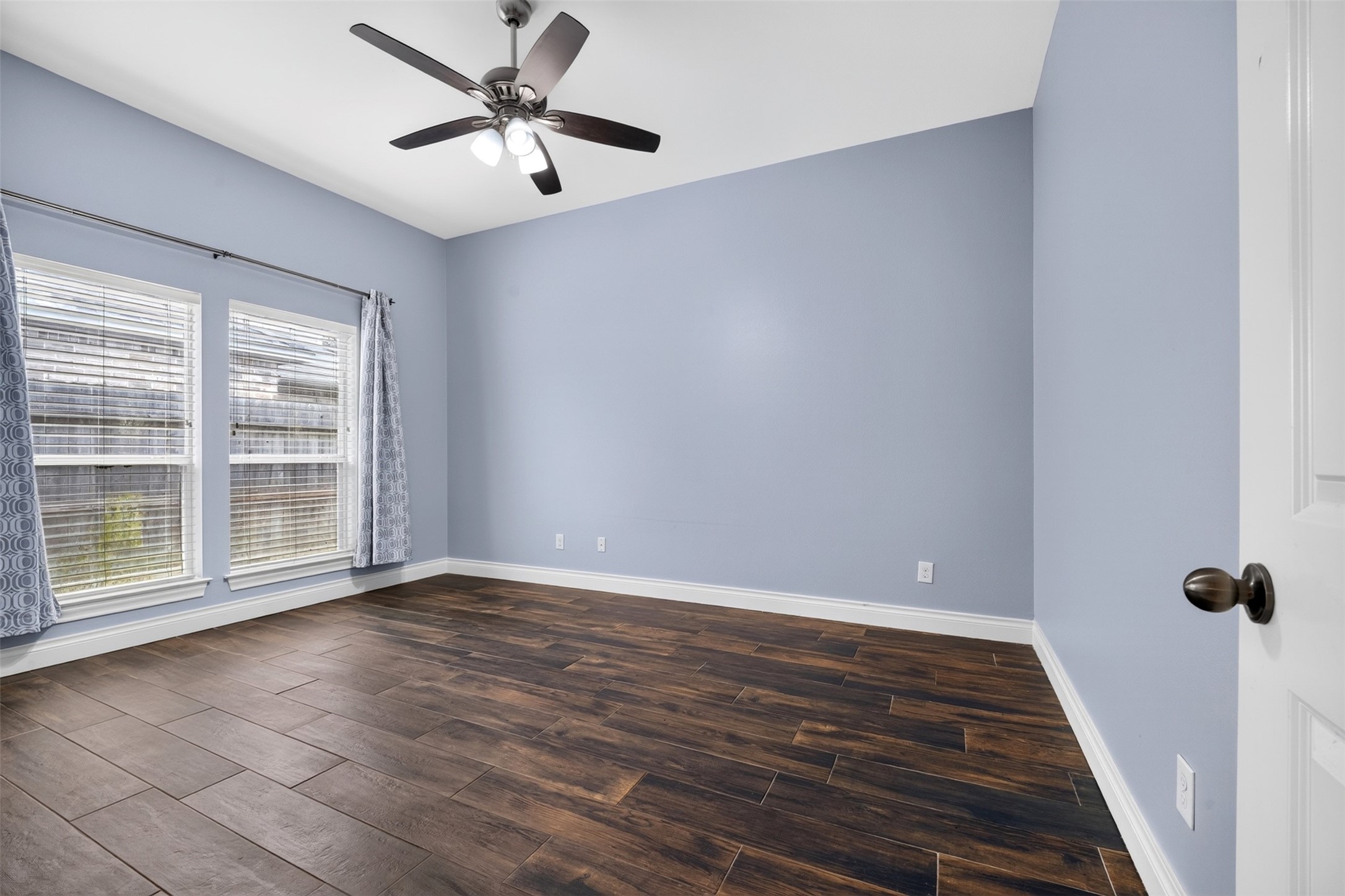 2318 Spring Lake Park Lane Property Photo 15