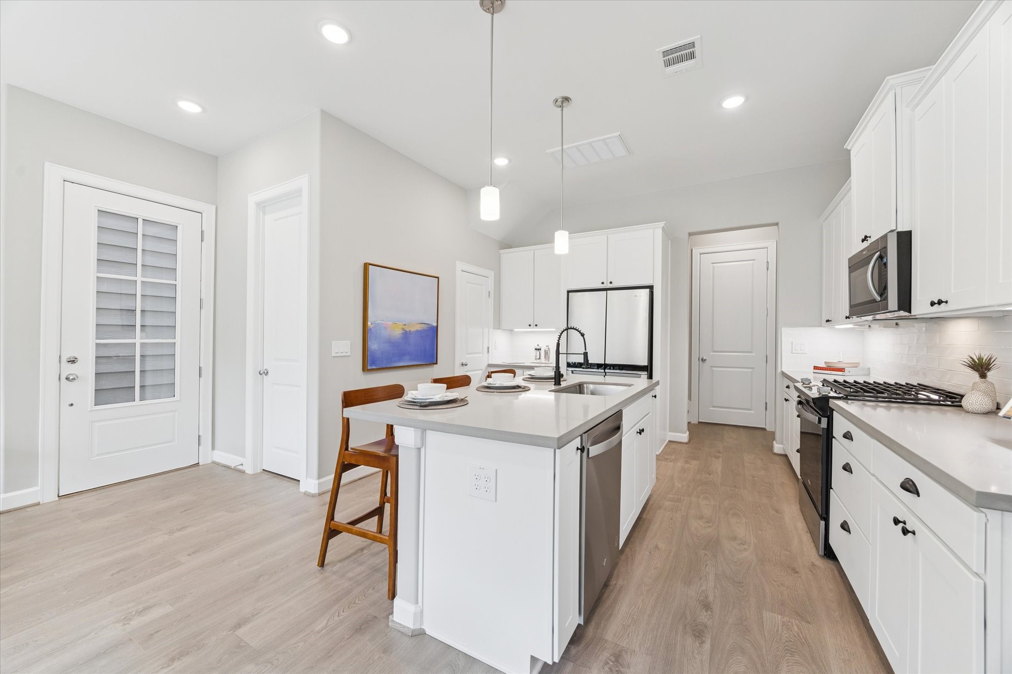 5213 Amber Sunrise Drive Property Photo 15