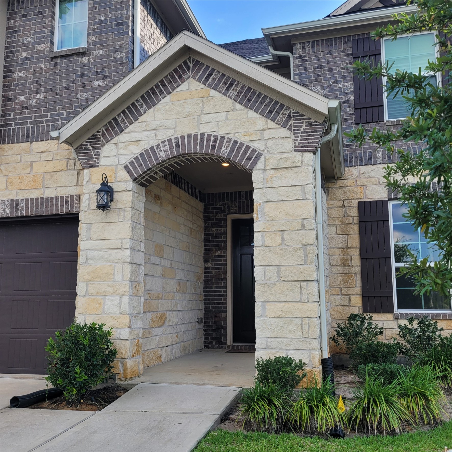 17685 Martin Creek Lane Property Photo 1