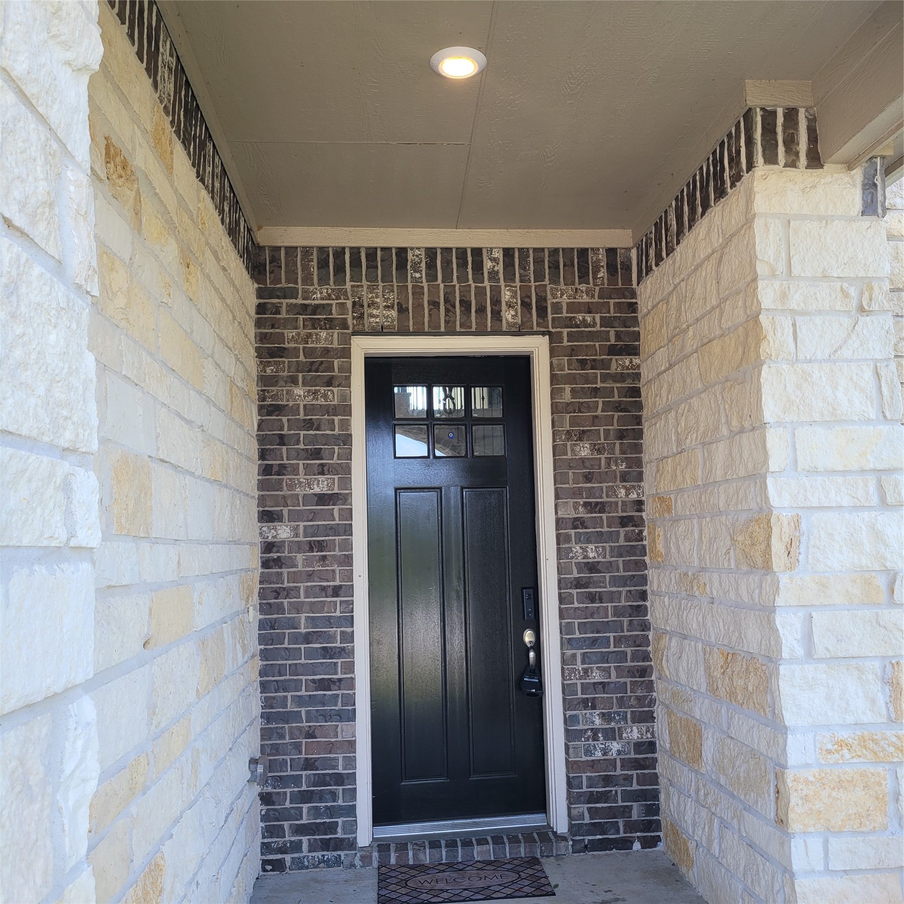 17685 Martin Creek Lane Property Photo 14