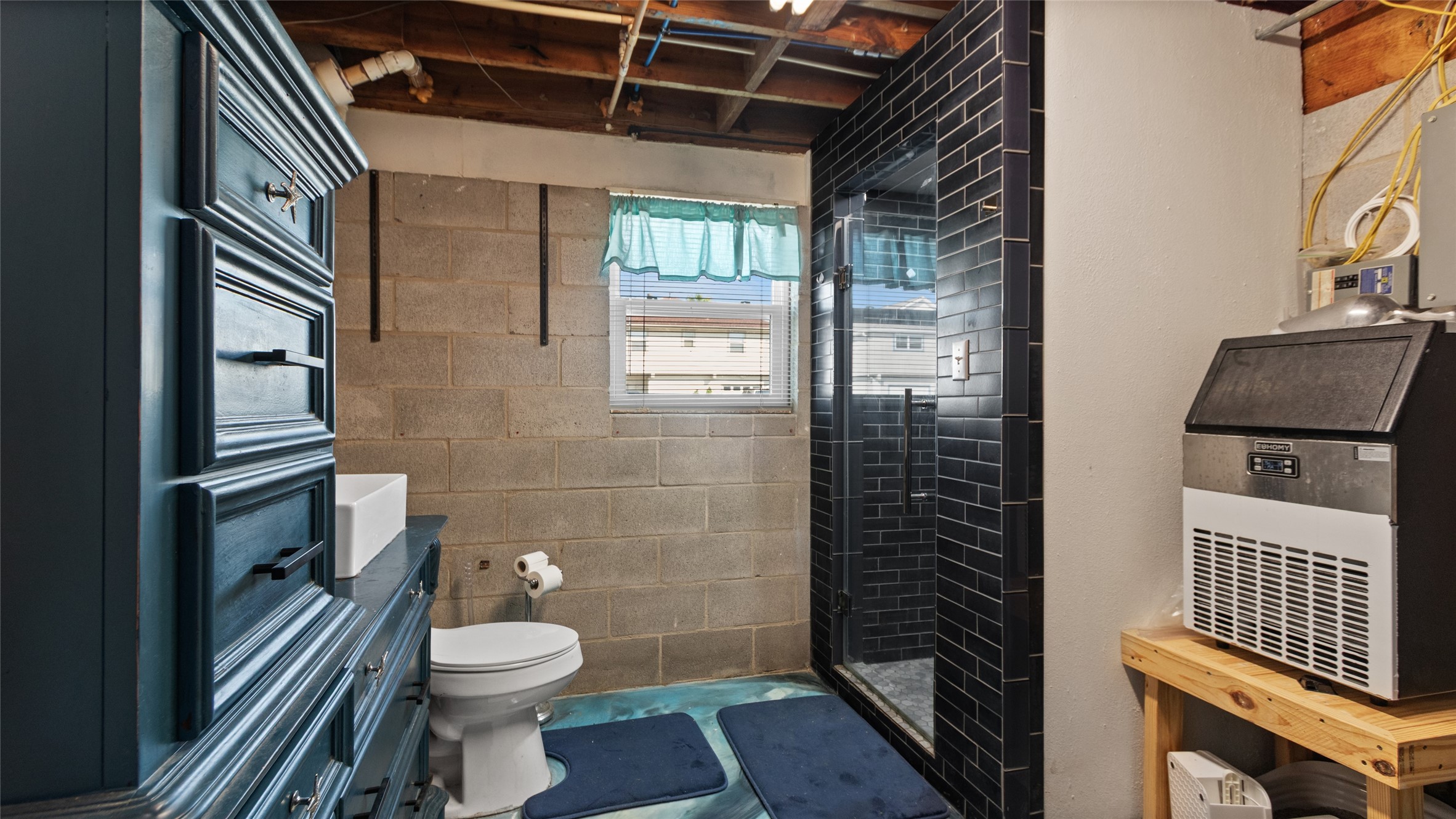 261 Barracuda Street Property Photo 17