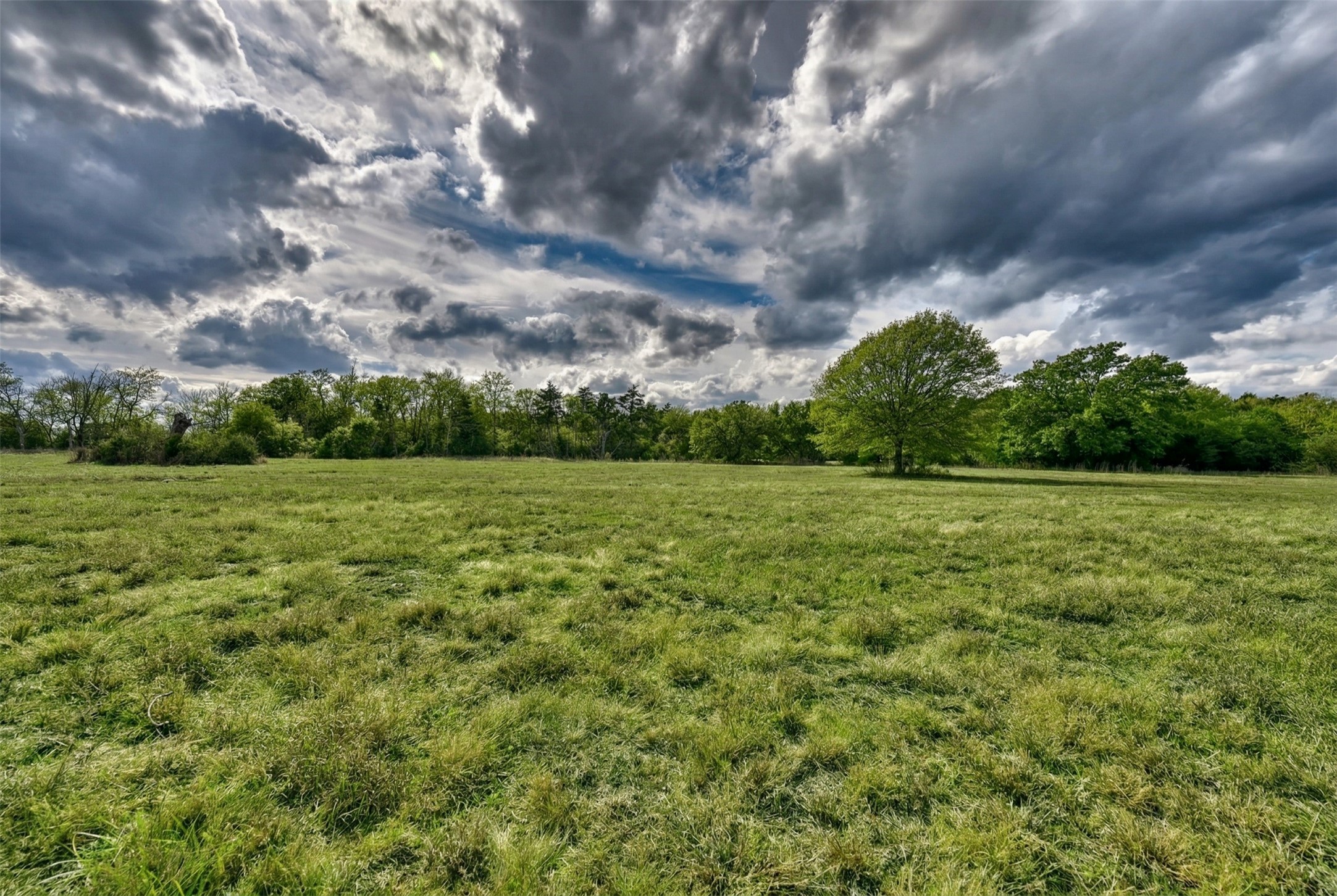 2 Round Top Farms Drive Property Photo 6