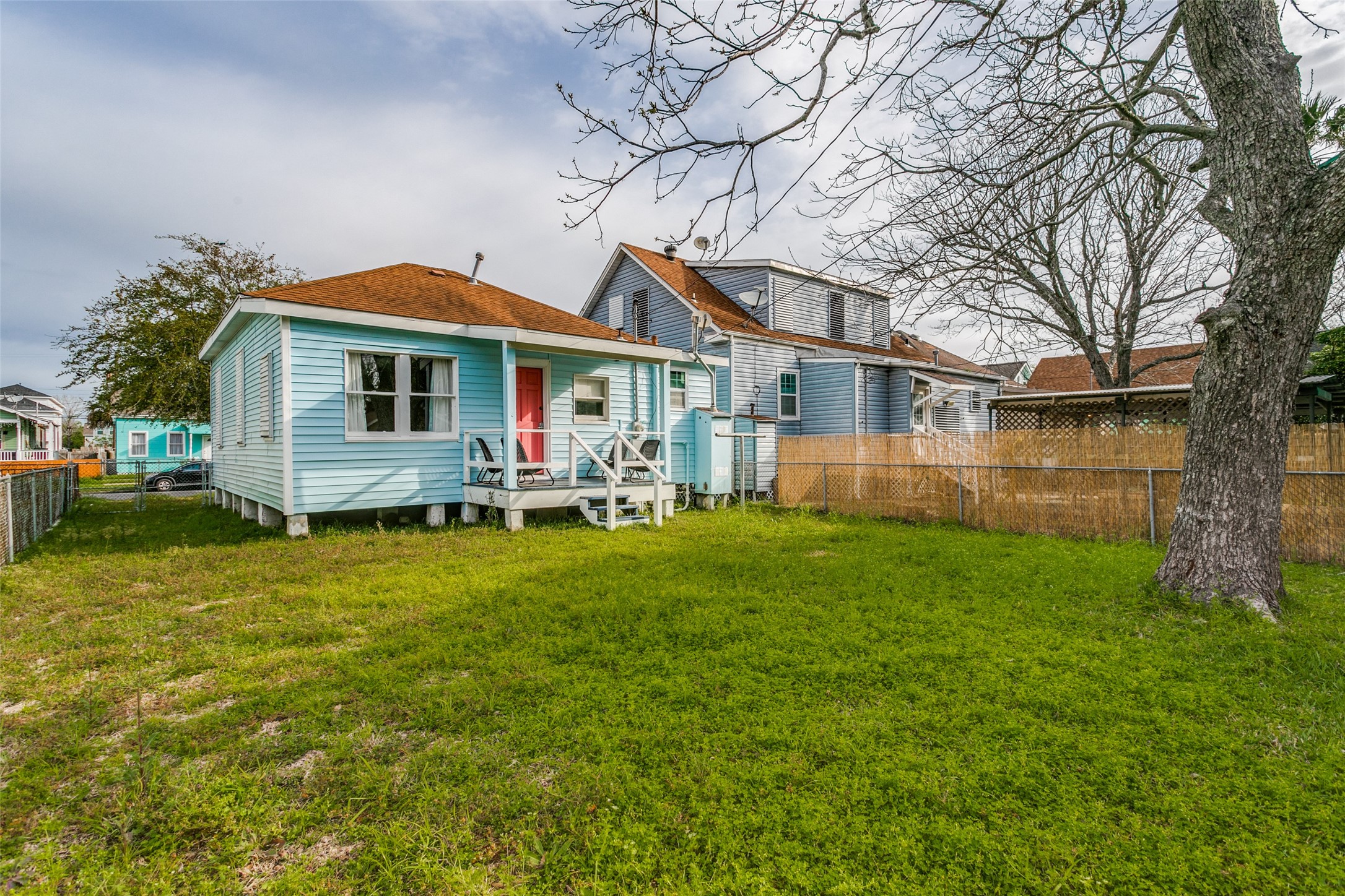 4015 Avenue O Property Photo 11