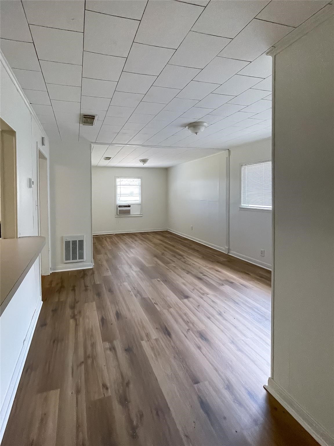 1241 Chevy Chase Drive Property Photo 10