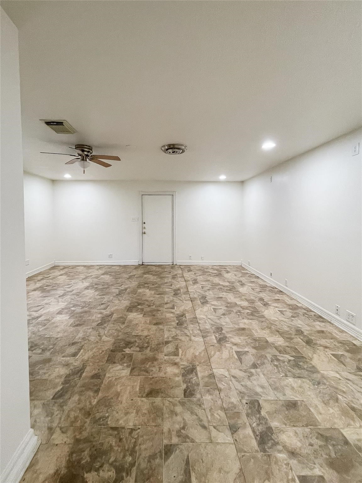 1241 Chevy Chase Drive Property Photo 17