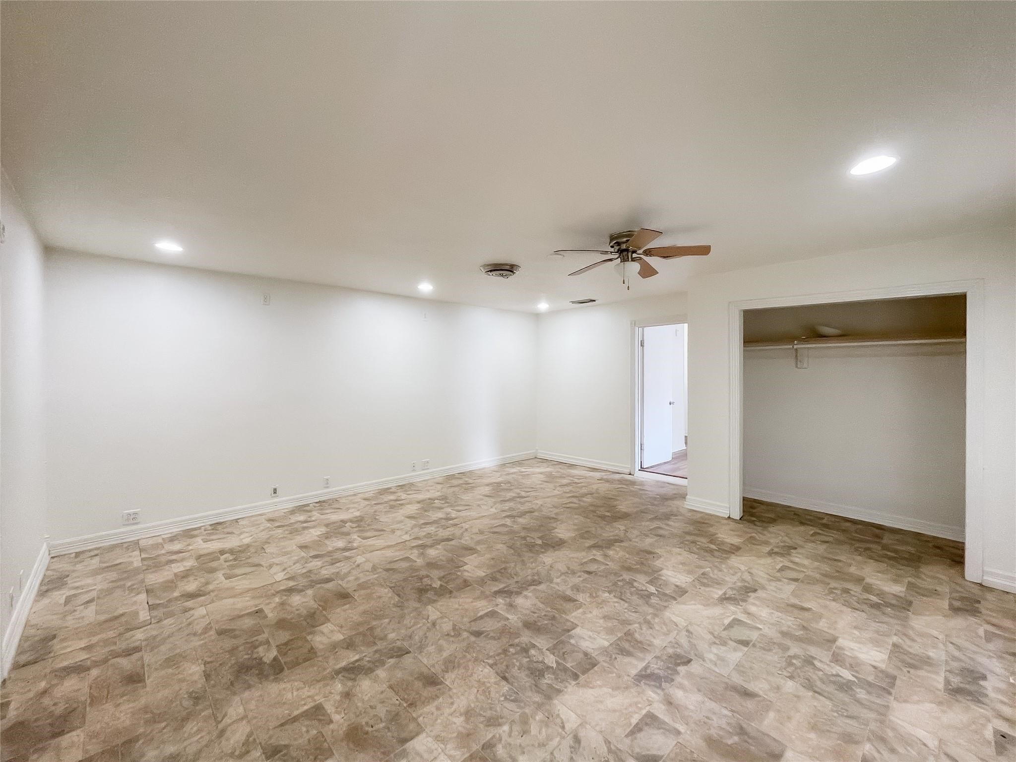1241 Chevy Chase Drive Property Photo 18