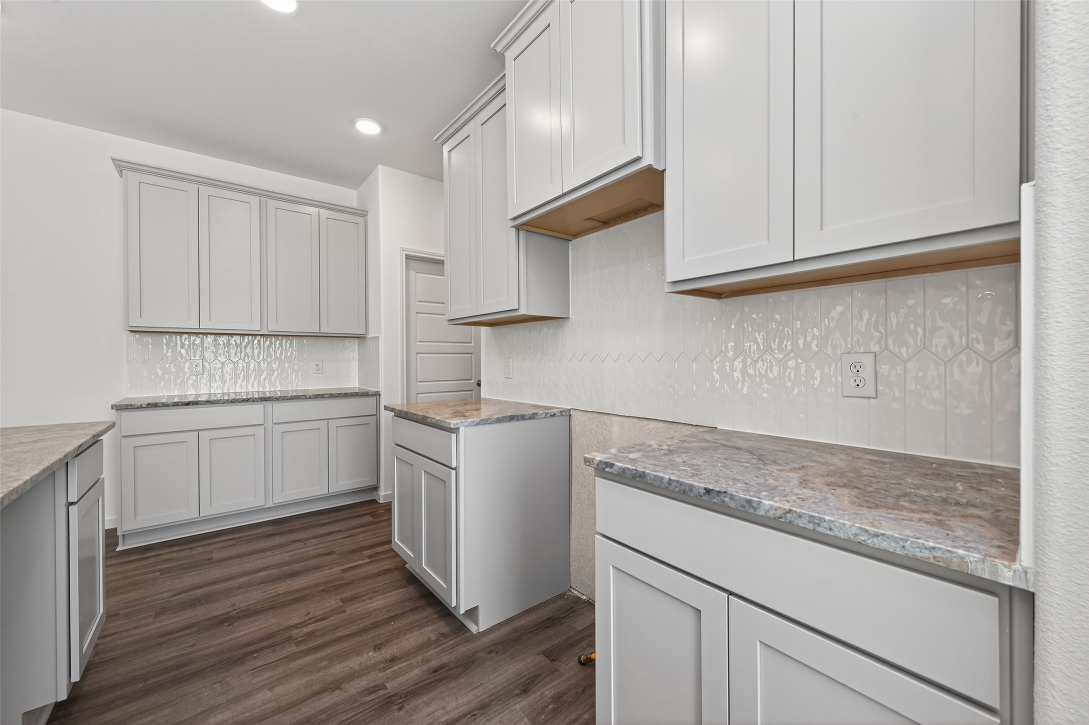 12371 Sunset Canyon Way Property Photo 8