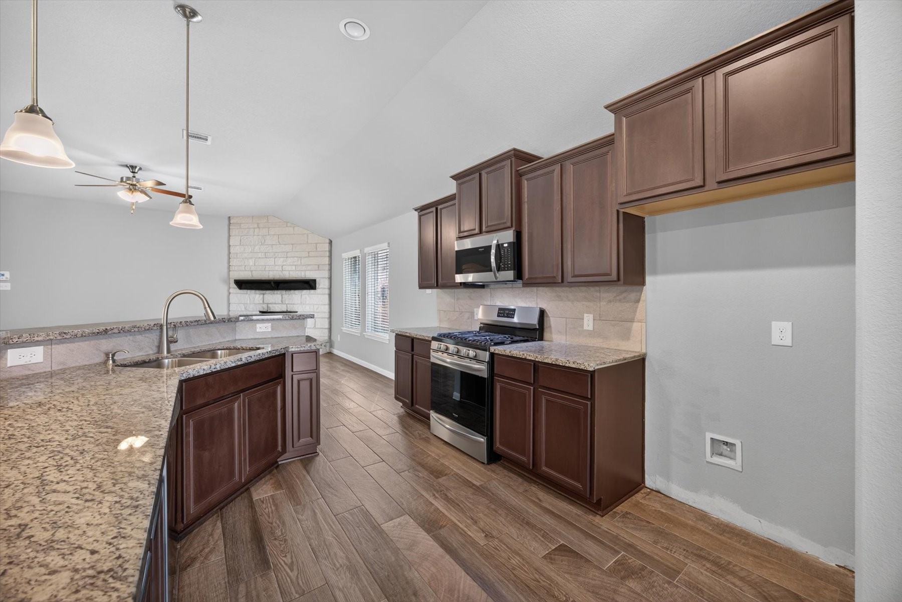 7311 Cypress Pin Oak Drive Property Photo 12