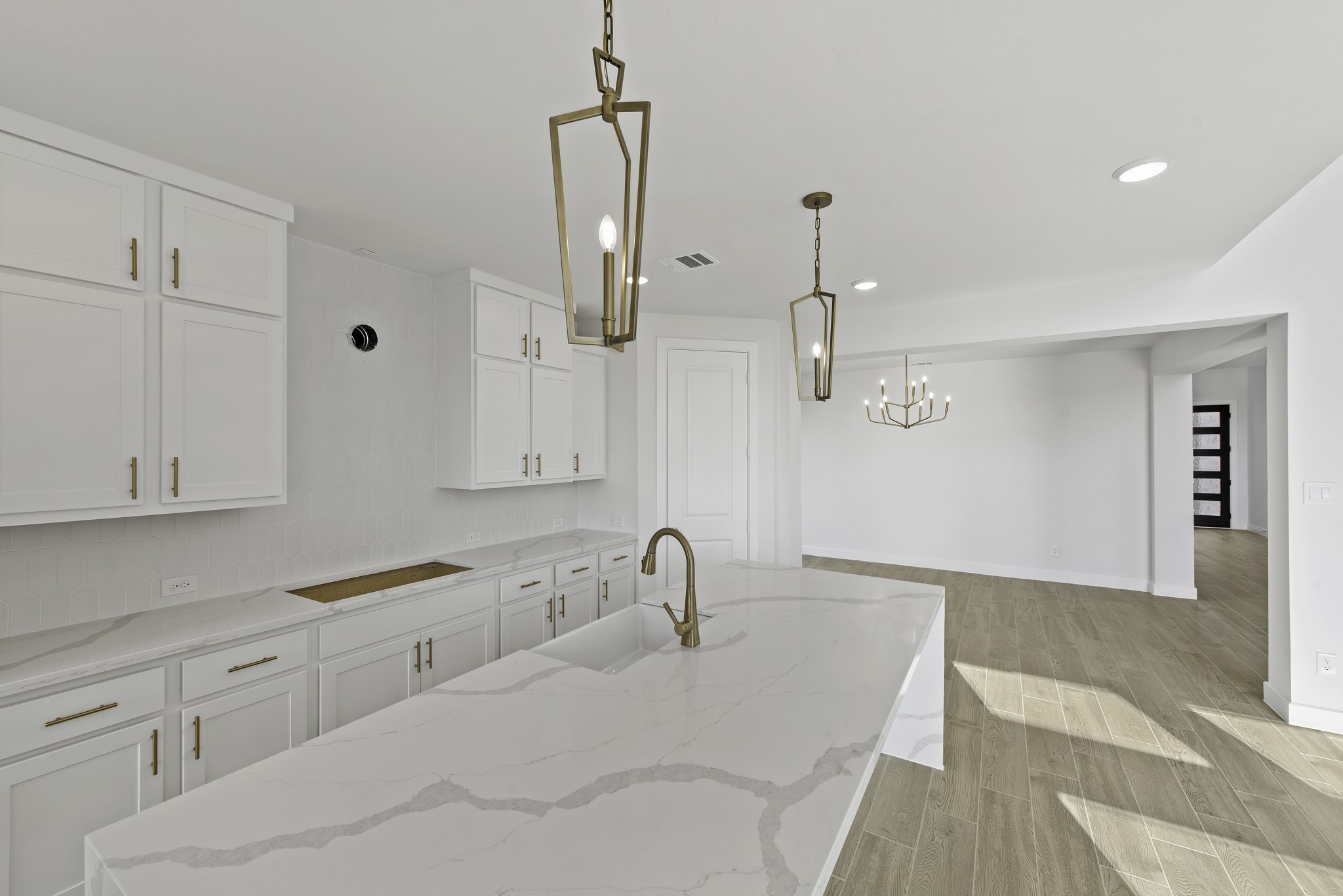 476 Sprigtail Drive Property Photo 10