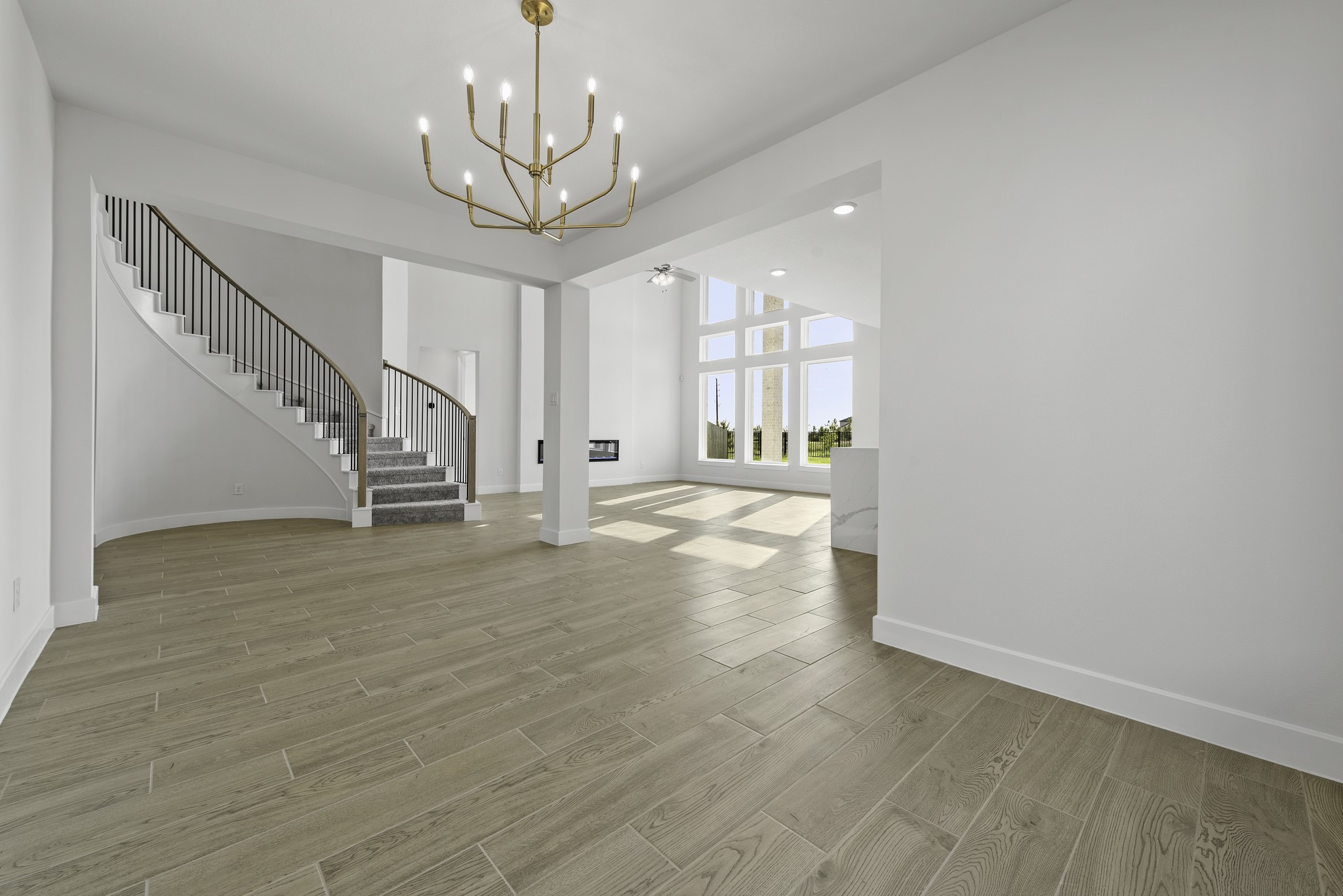 476 Sprigtail Drive Property Photo 13