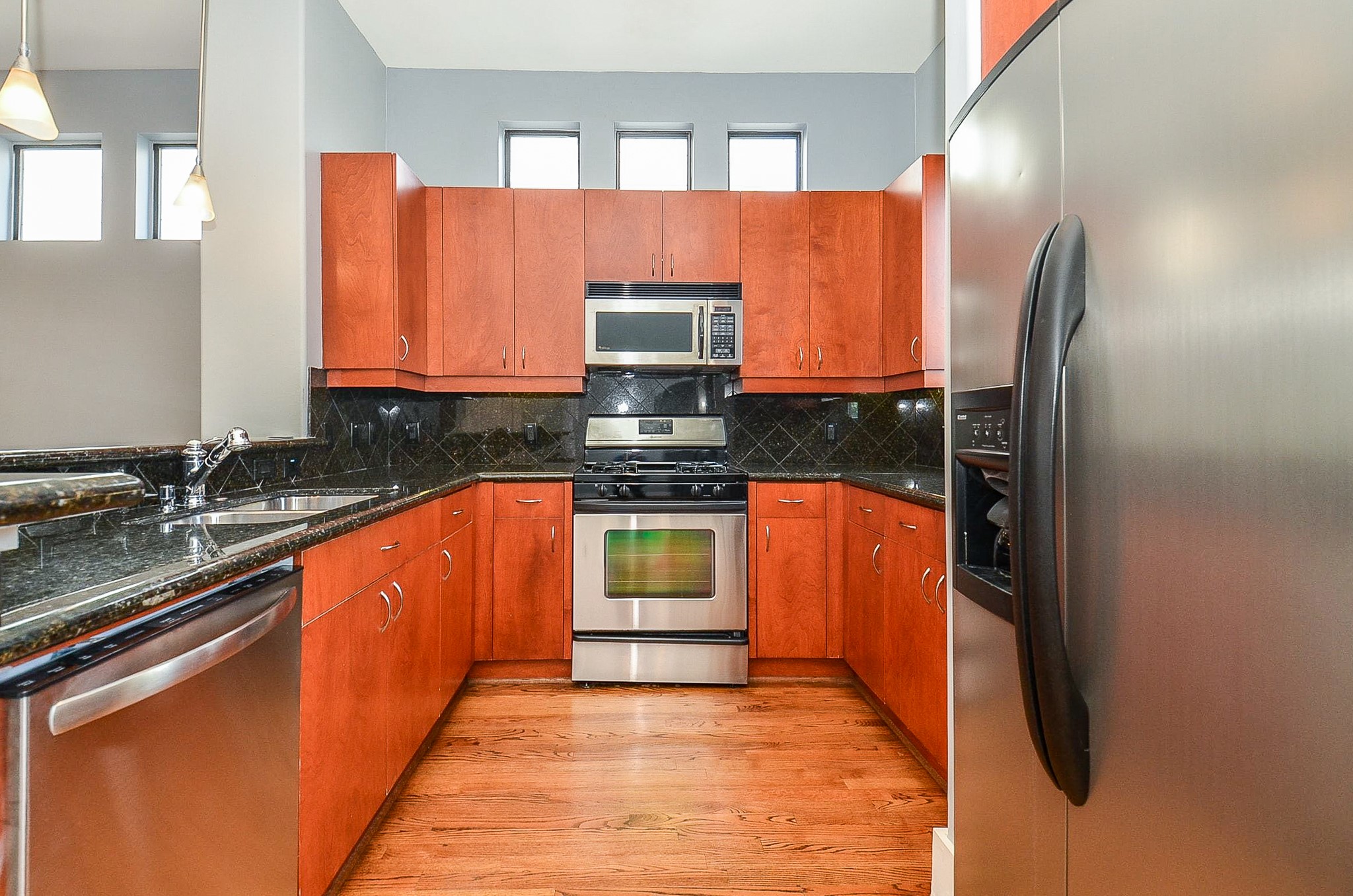 408 Parker Street Property Photo 6