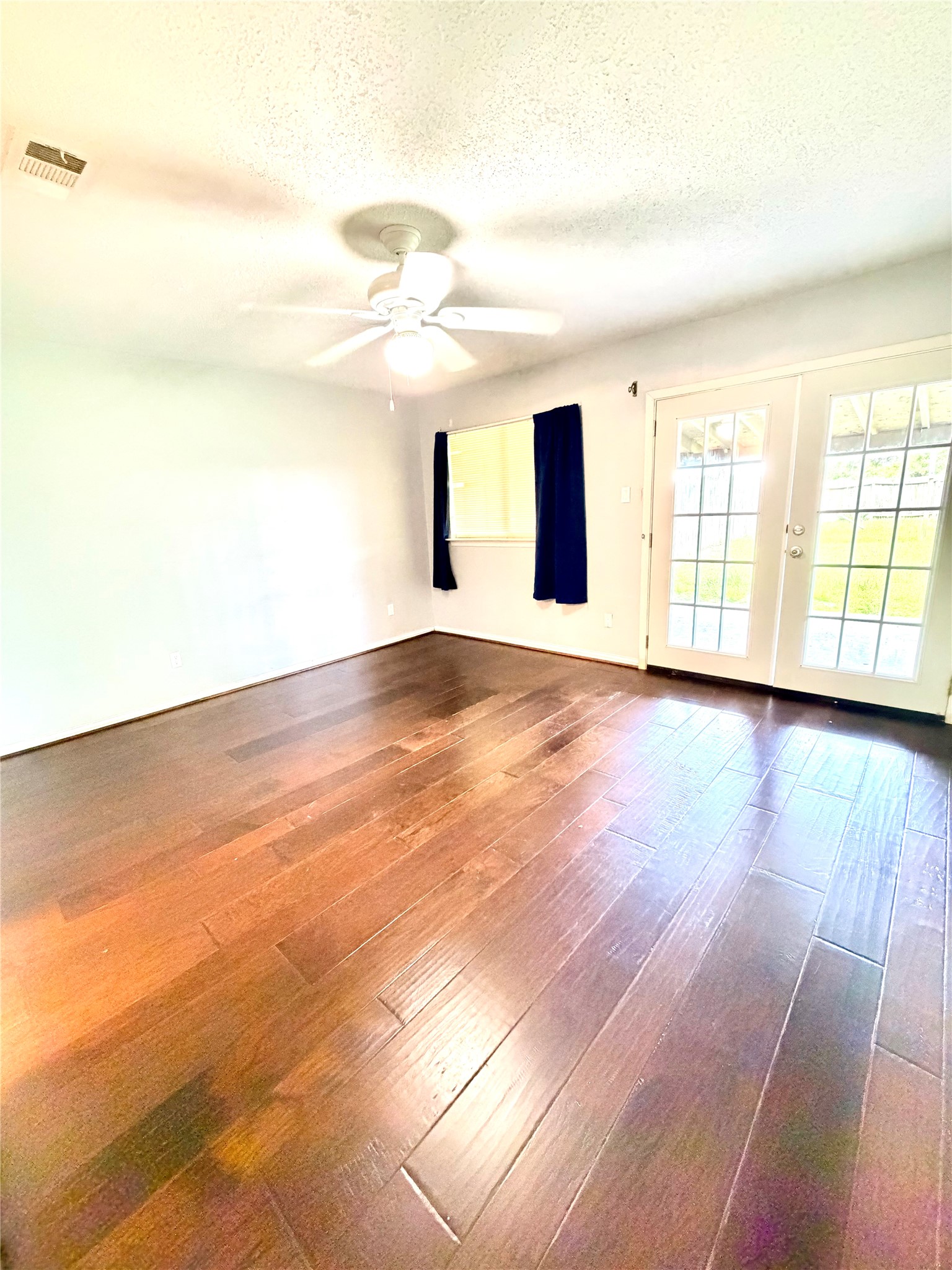 7402 Alegria Drive Property Photo 21